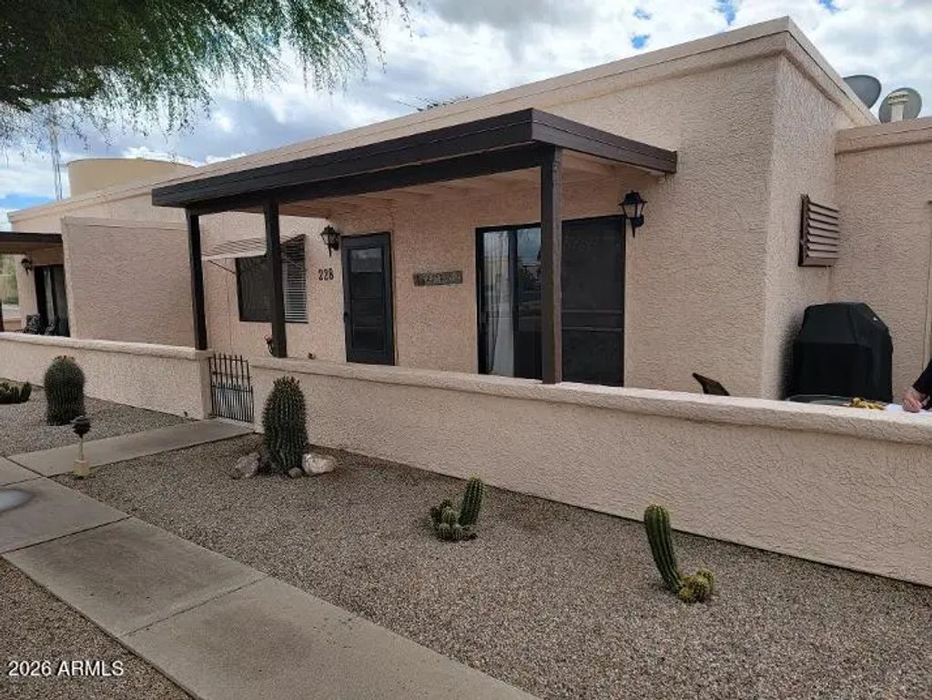 228 E Nebraska Street, Florence