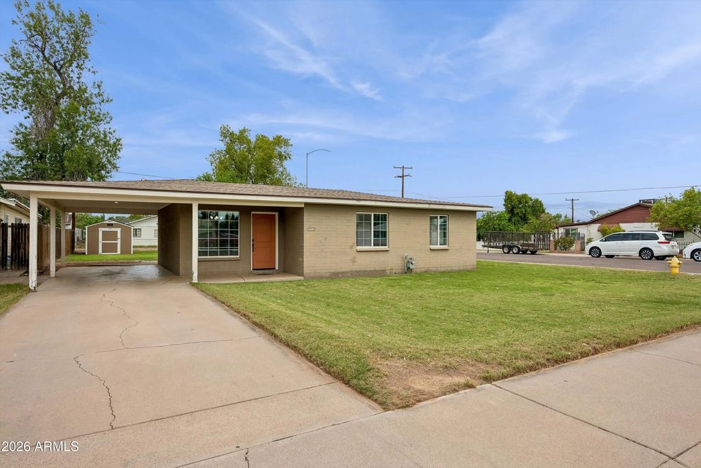 1056 E Nielson Avenue, Mesa