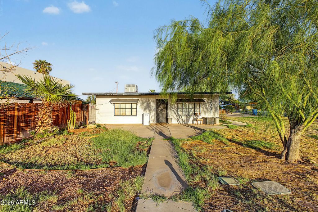 2801 N 29th Place, Phoenix