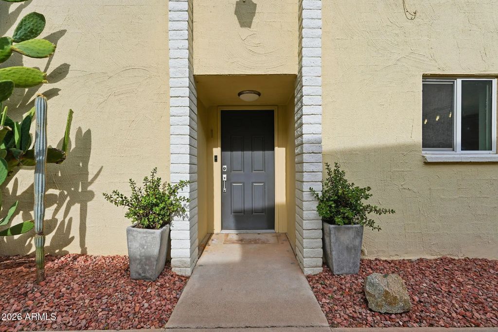4925 N 73rd Street (unit 1), Scottsdale