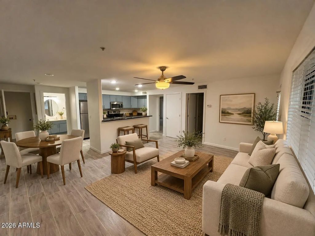 724 E Devonshire Avenue (unit 302), Phoenix