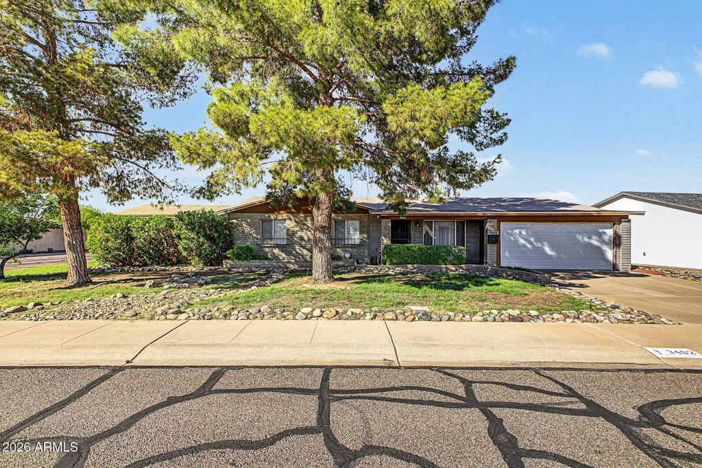 3402 E Paradise Drive, Phoenix