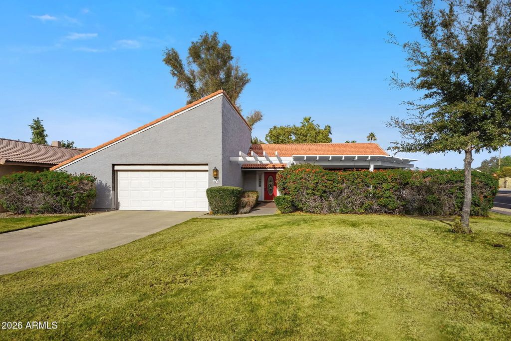243 Leisure World, Mesa