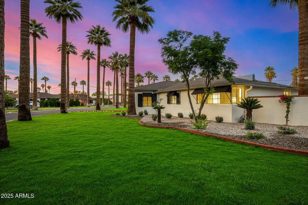 1625 Palmcroft Way Sw, Phoenix