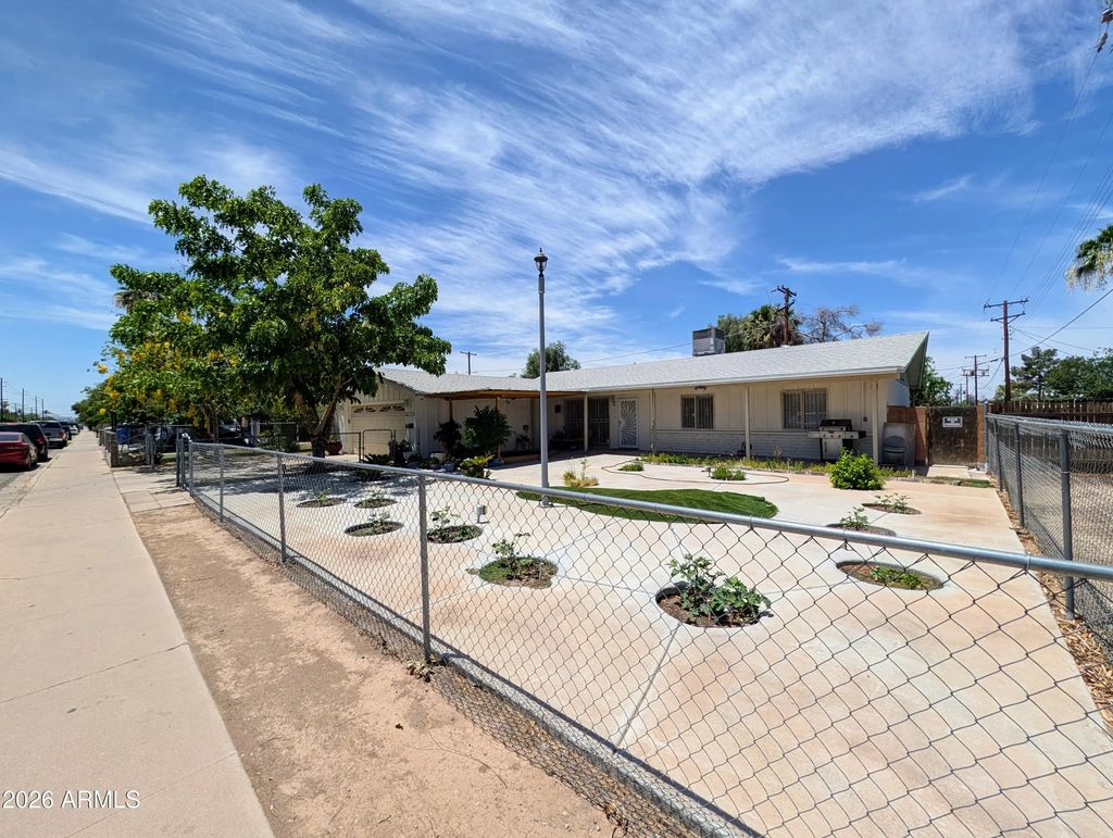 7364 N 39th Avenue, Phoenix