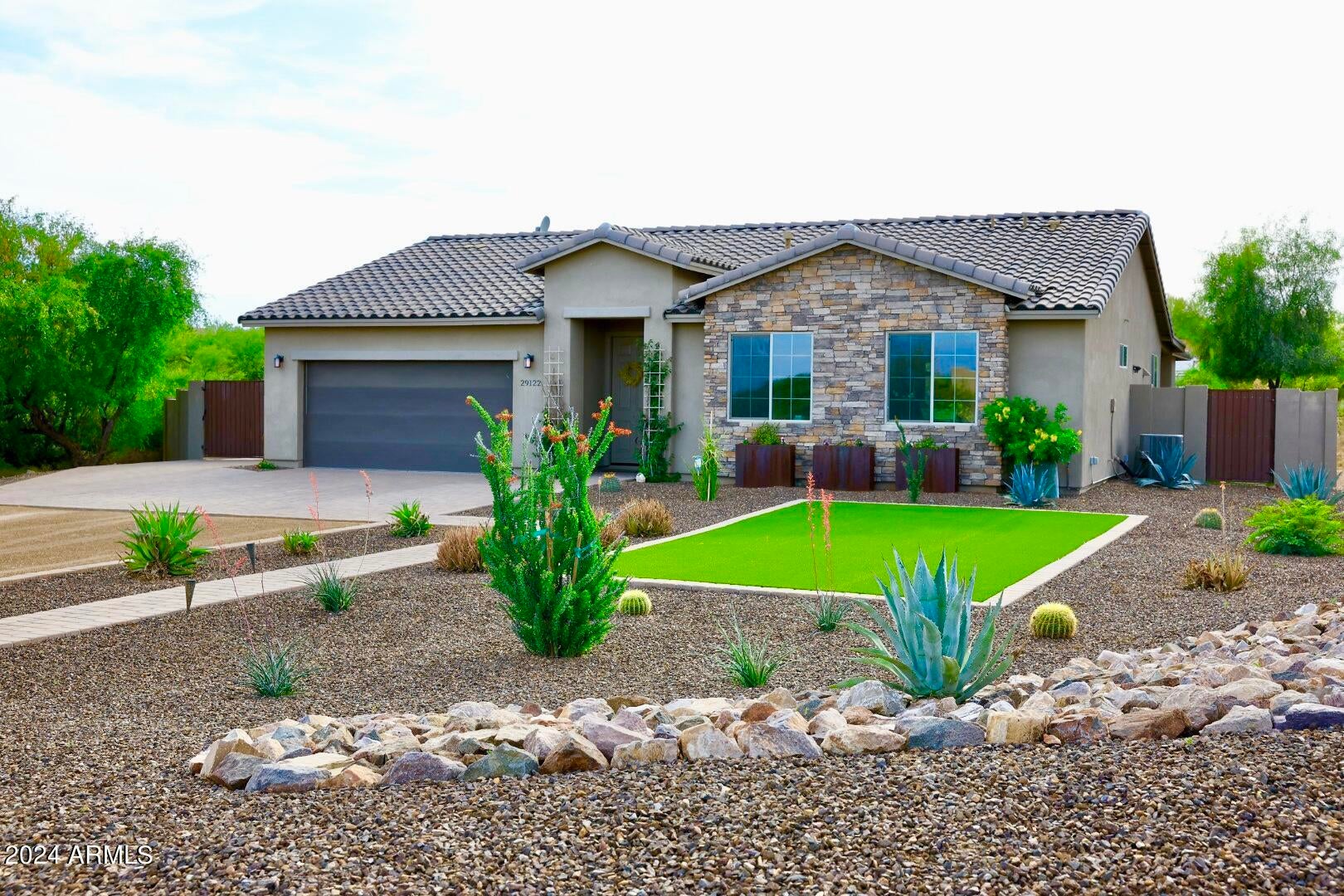 Photo of Listing #6706800