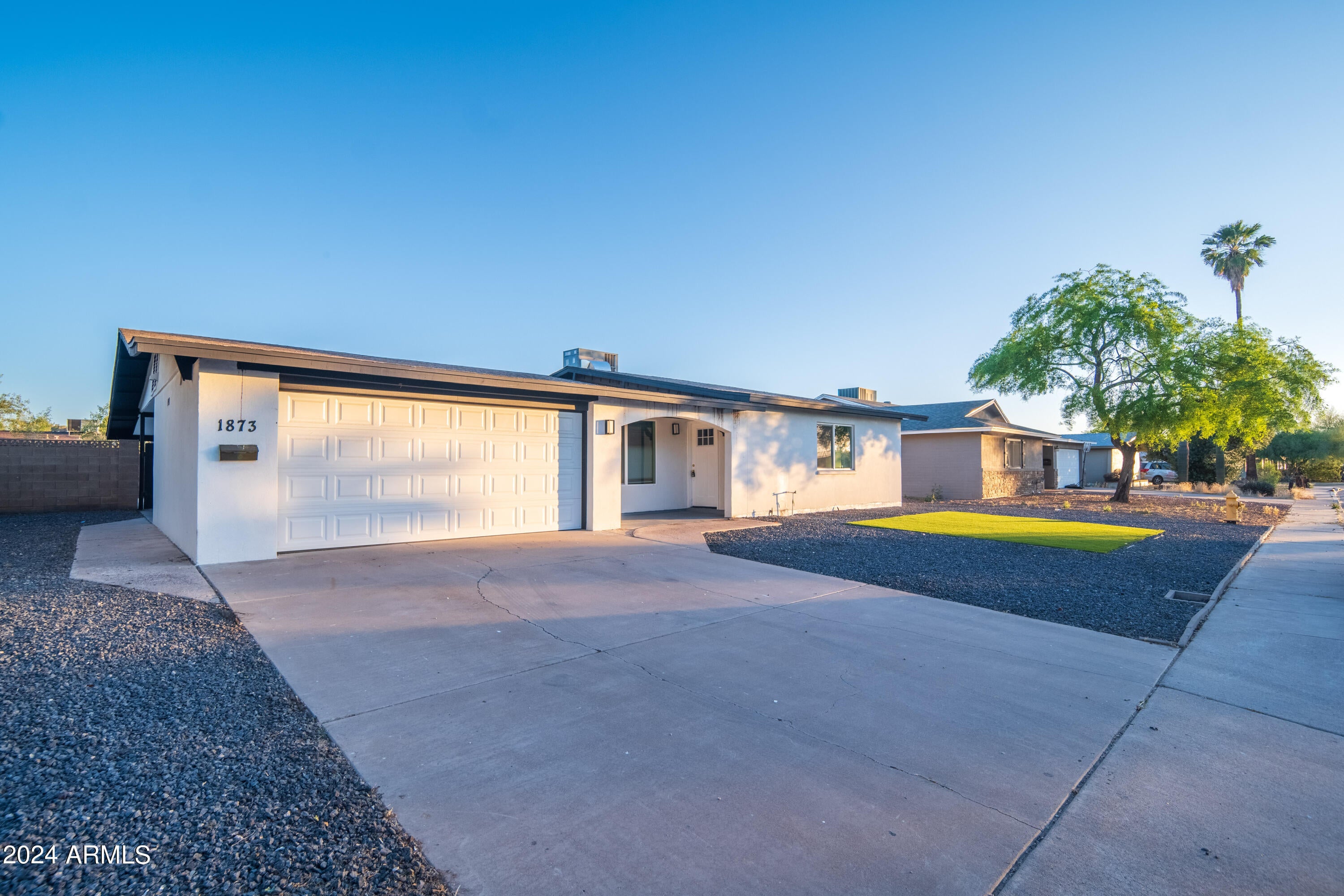 Photo of Listing #6713801