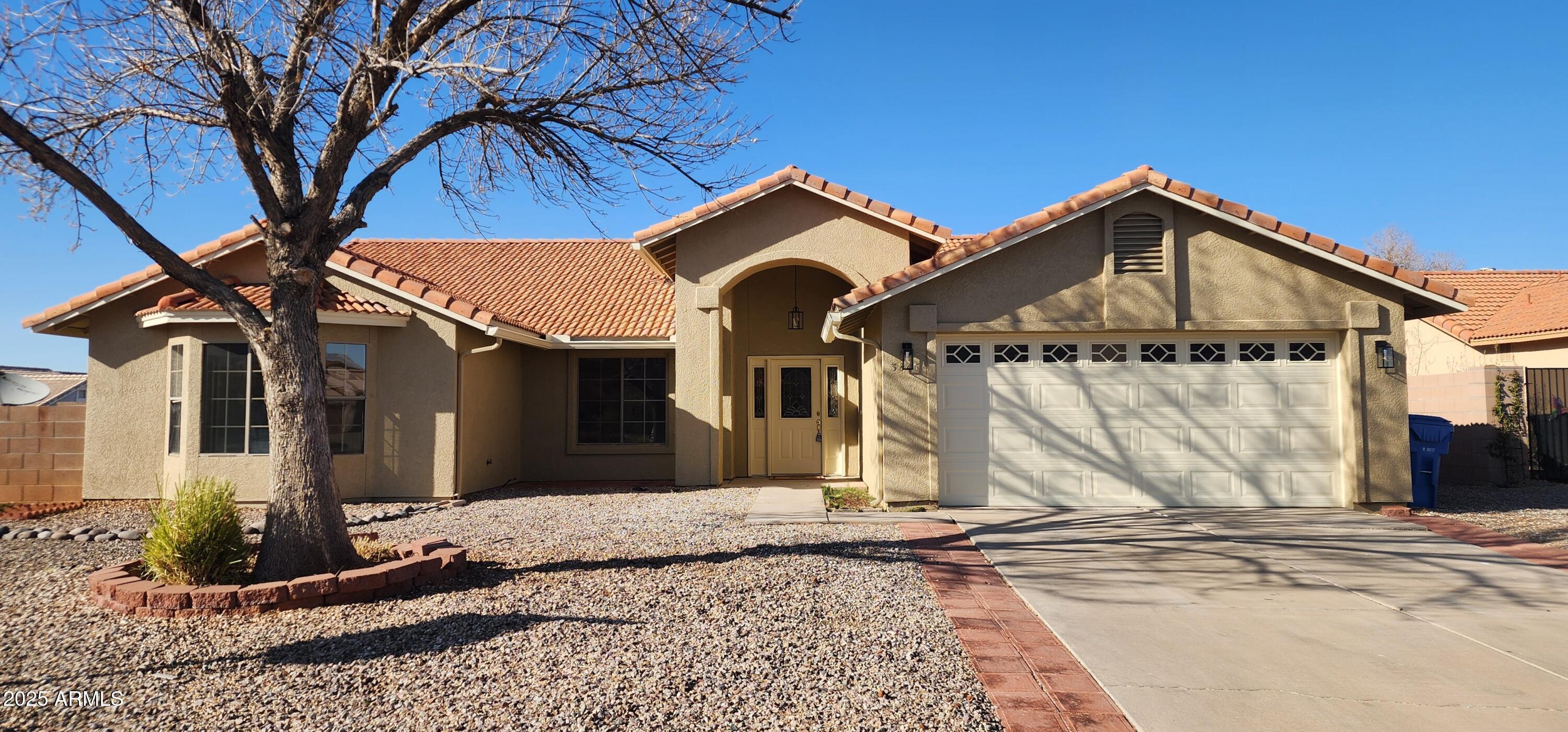 Photo of Listing #6834024