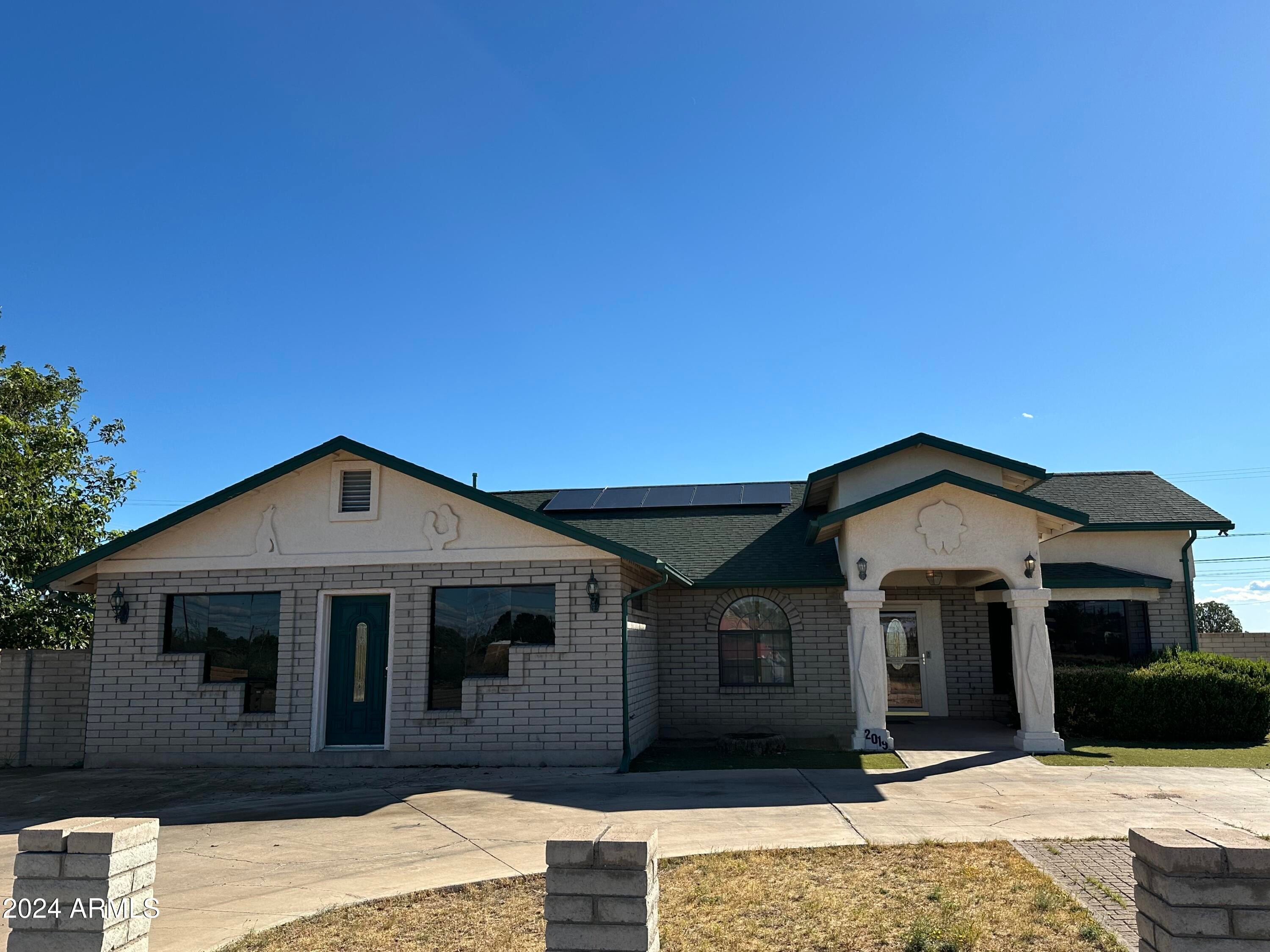 Photo of Listing #6780431