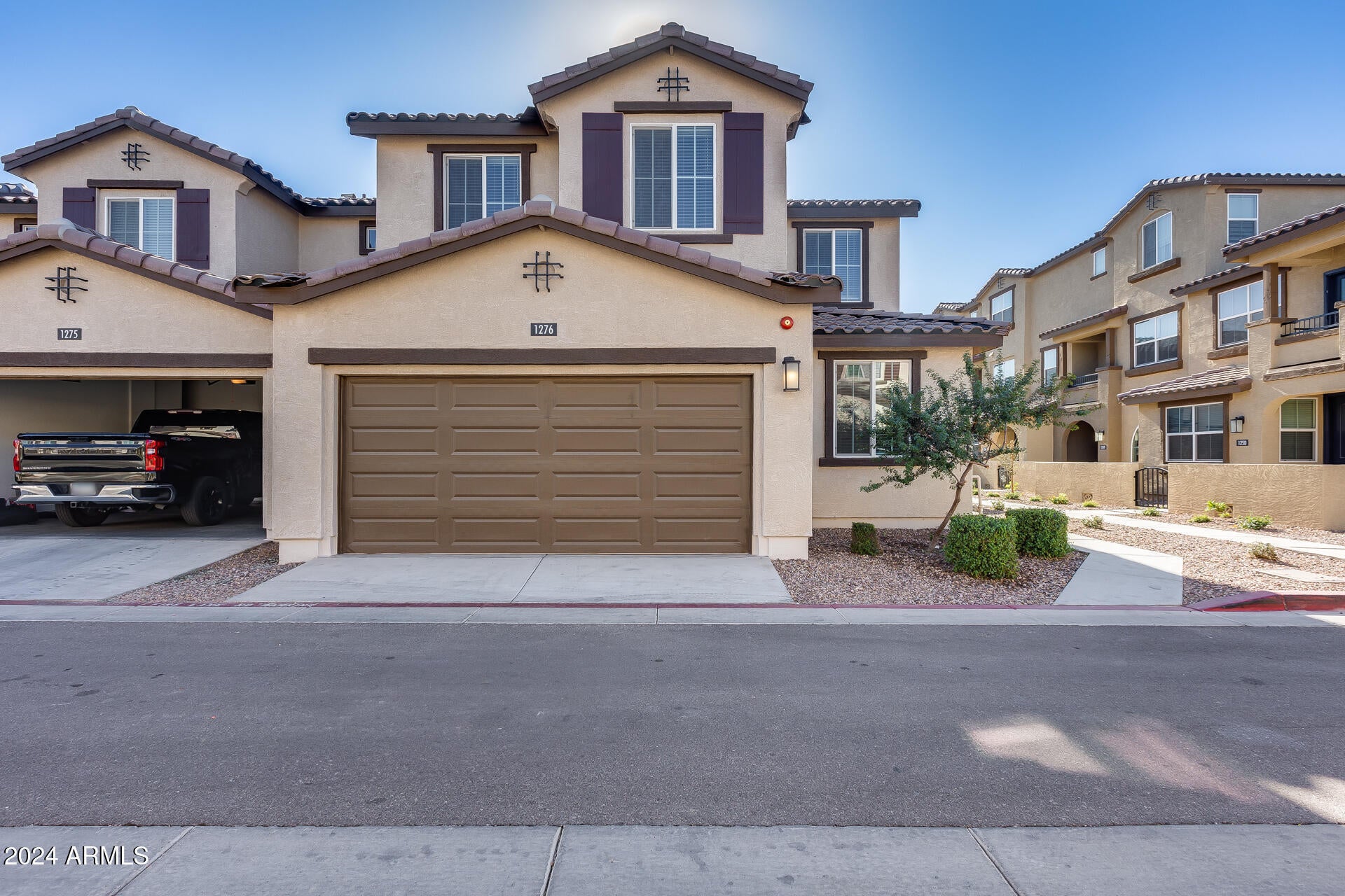 Photo of Listing #6799203
