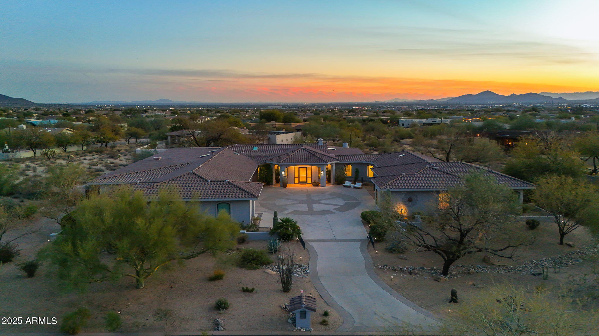 Photo of Listing #6811276