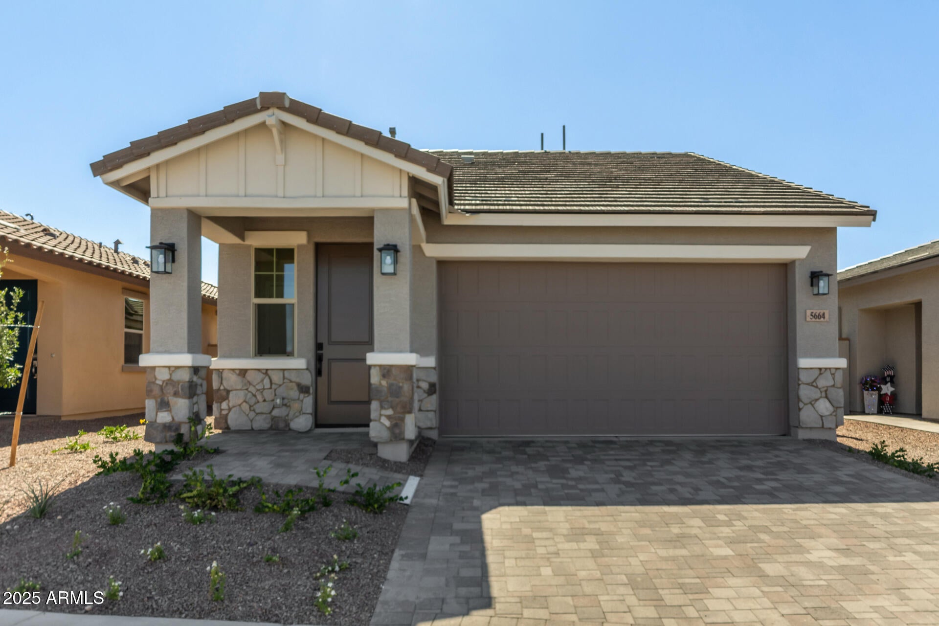 Photo of Listing #6785593