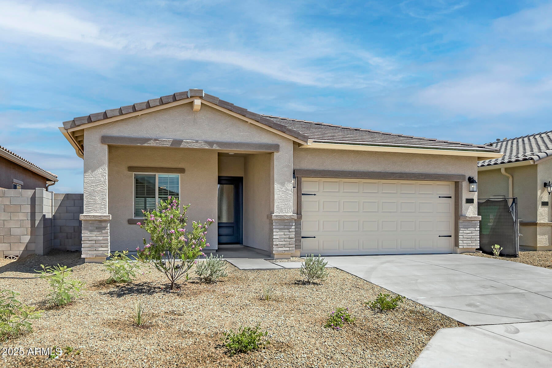 Photo of Listing #6784051