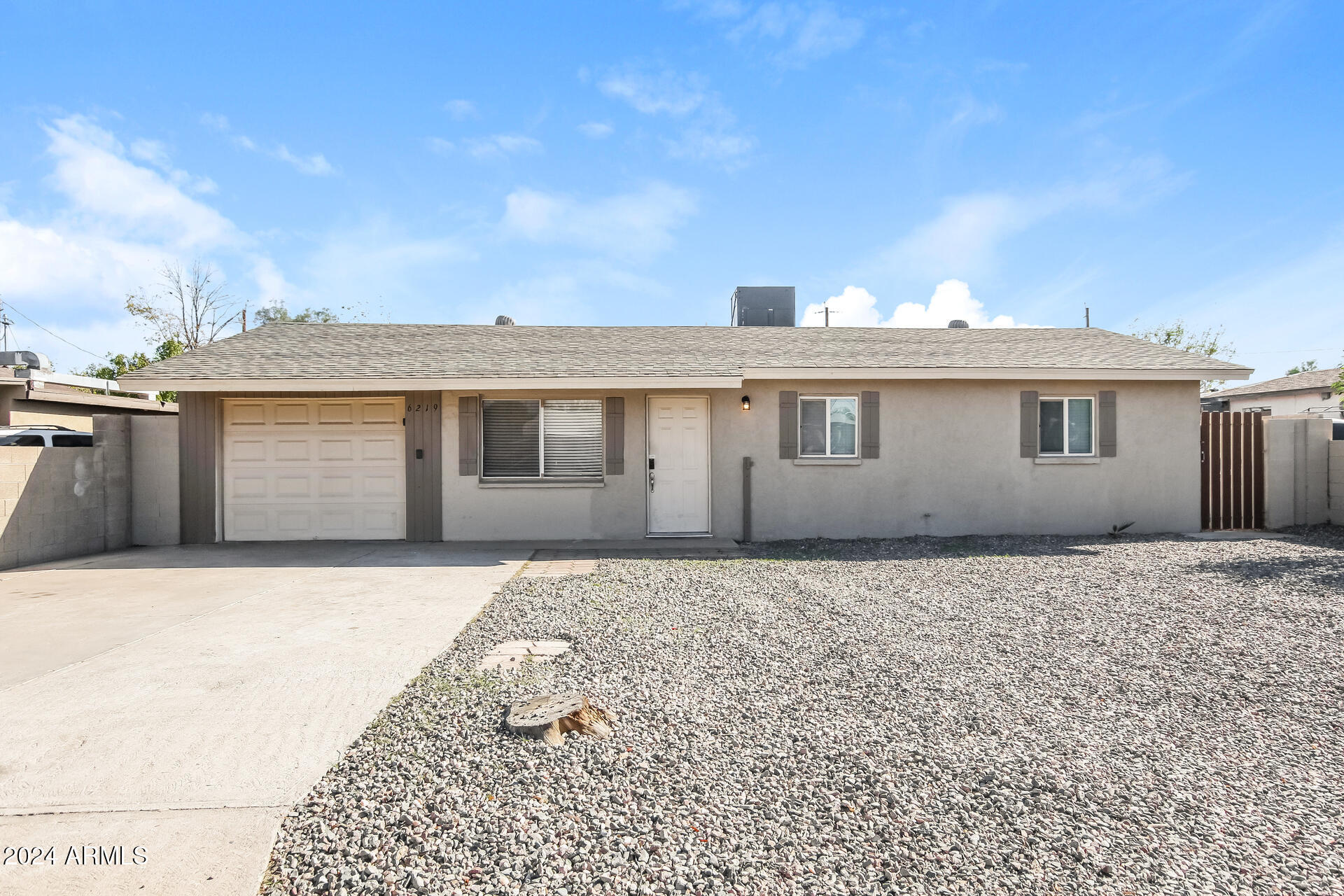 Photo of Listing #6790248
