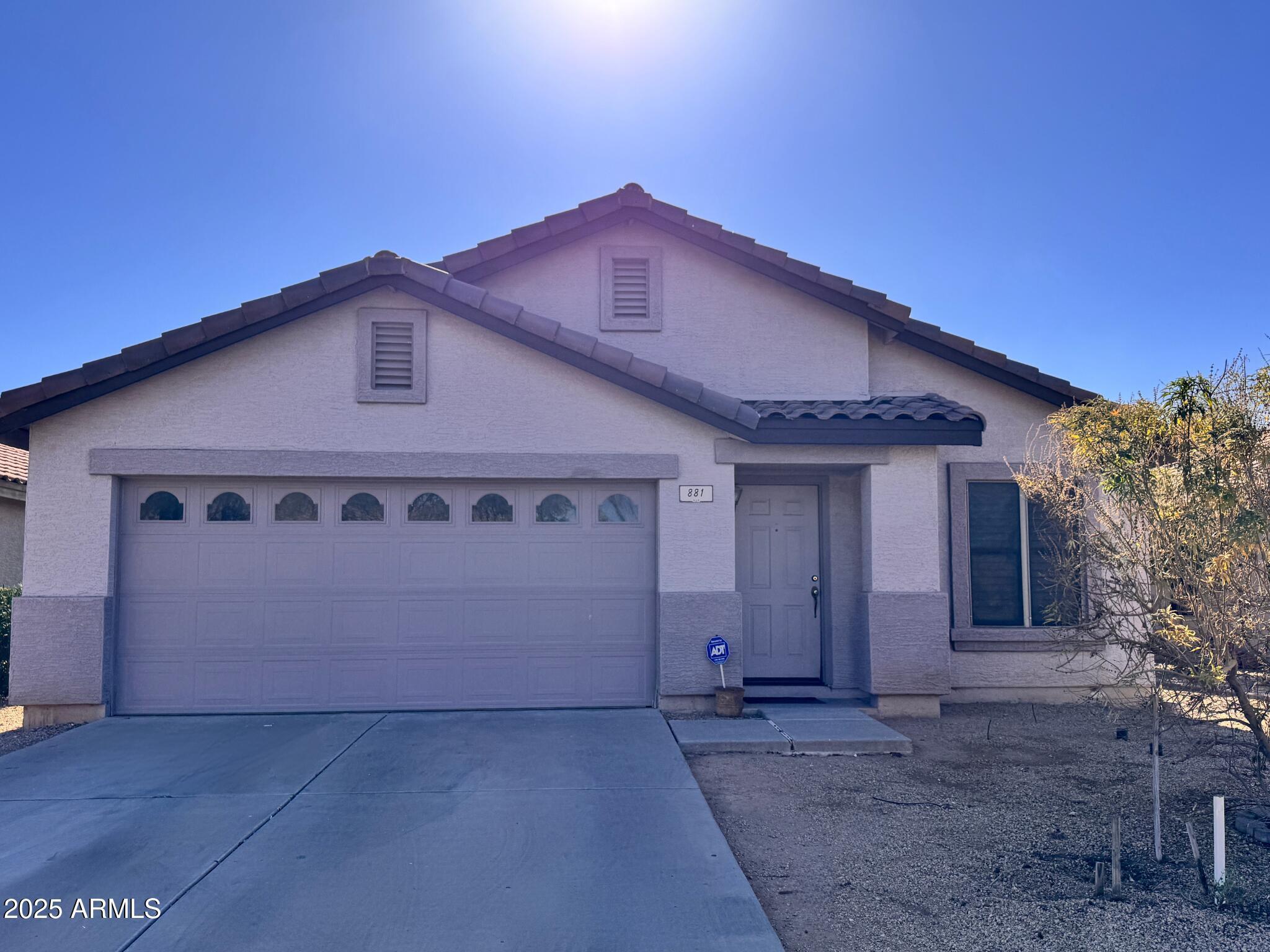 Photo of Listing #6800100