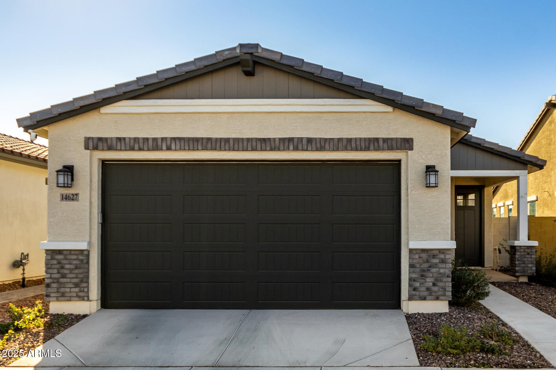 Photo of Listing #6808032