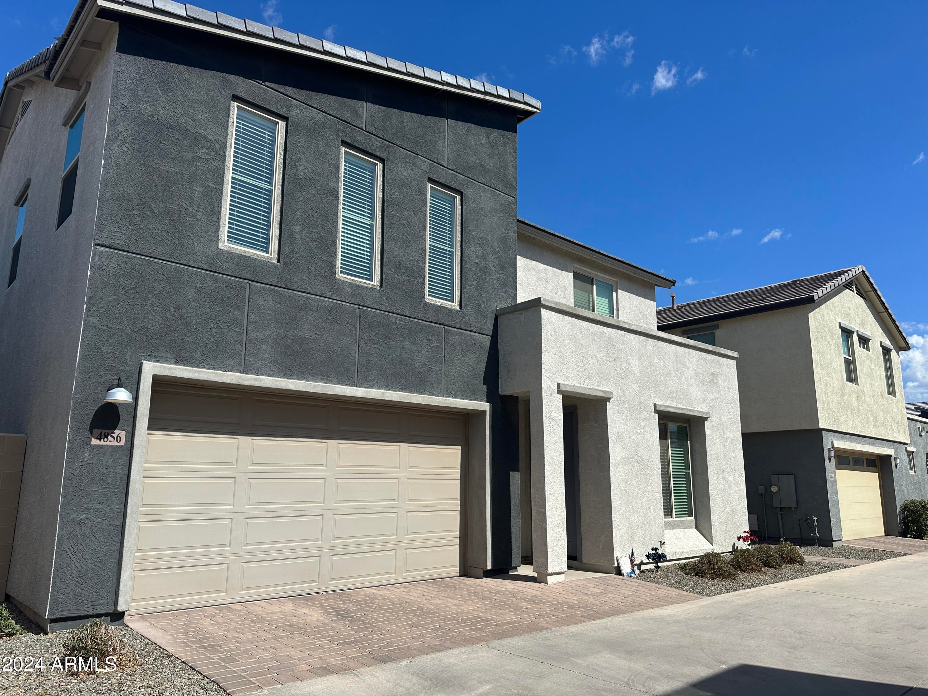 Photo of Listing #6798878