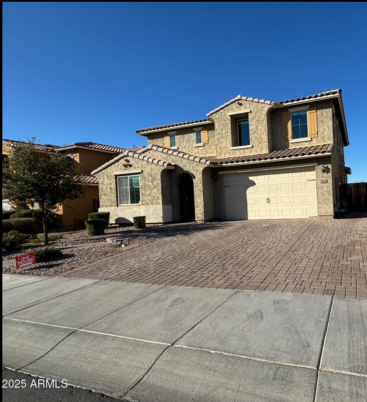 Photo of Listing #6799904