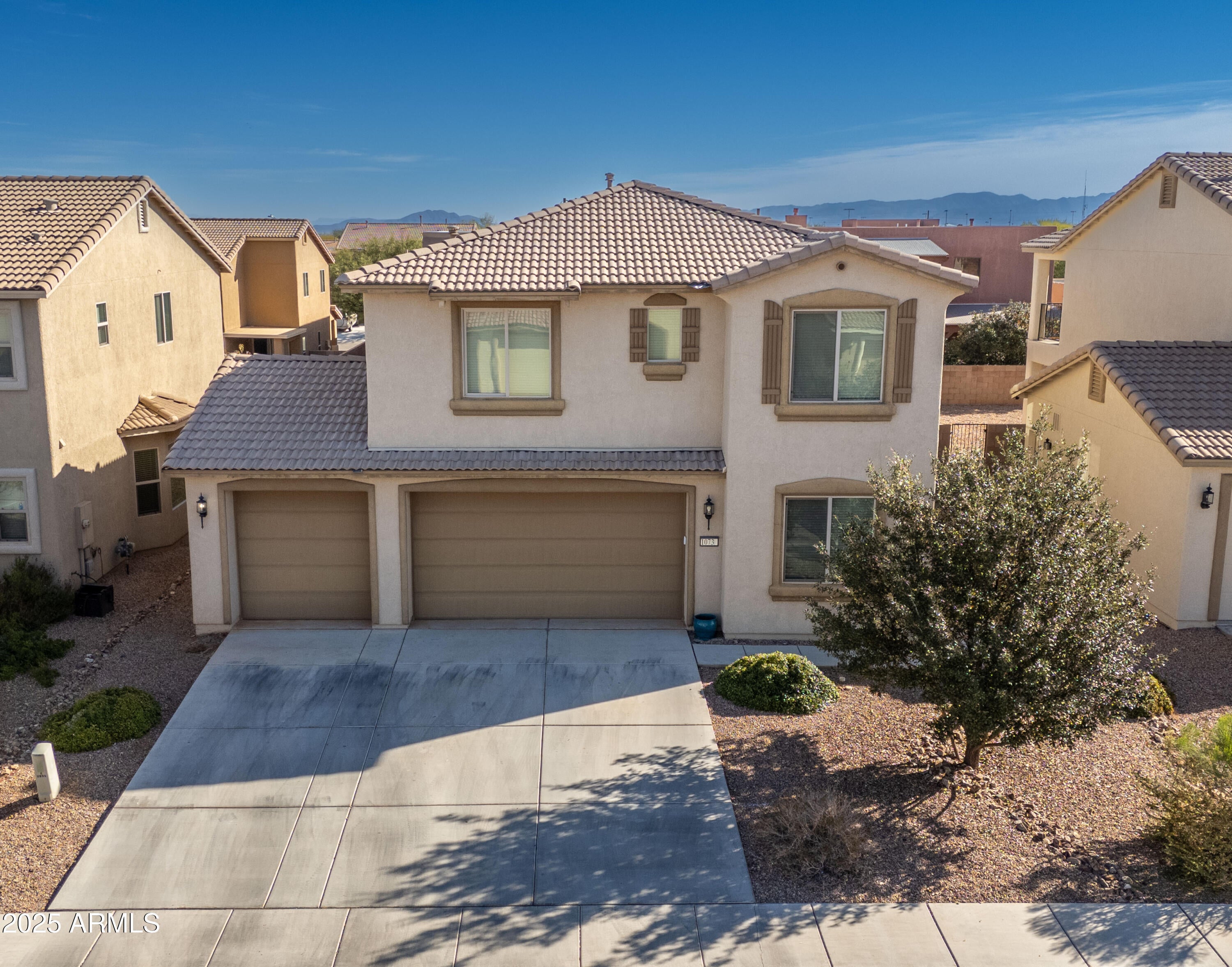 Photo of Listing #6800824