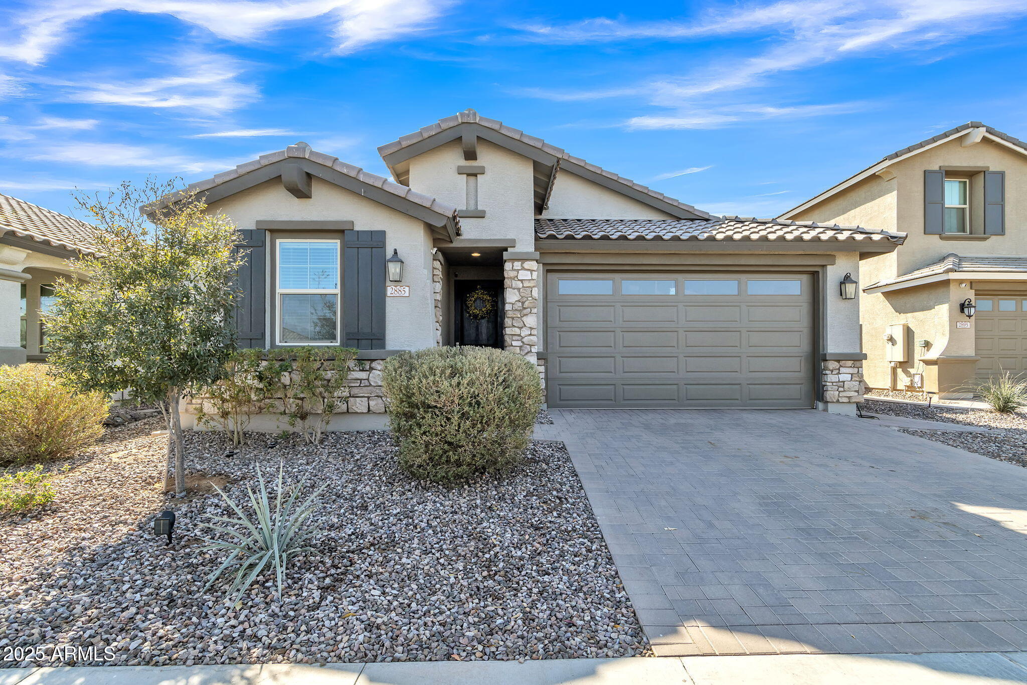 Photo of Listing #6815374
