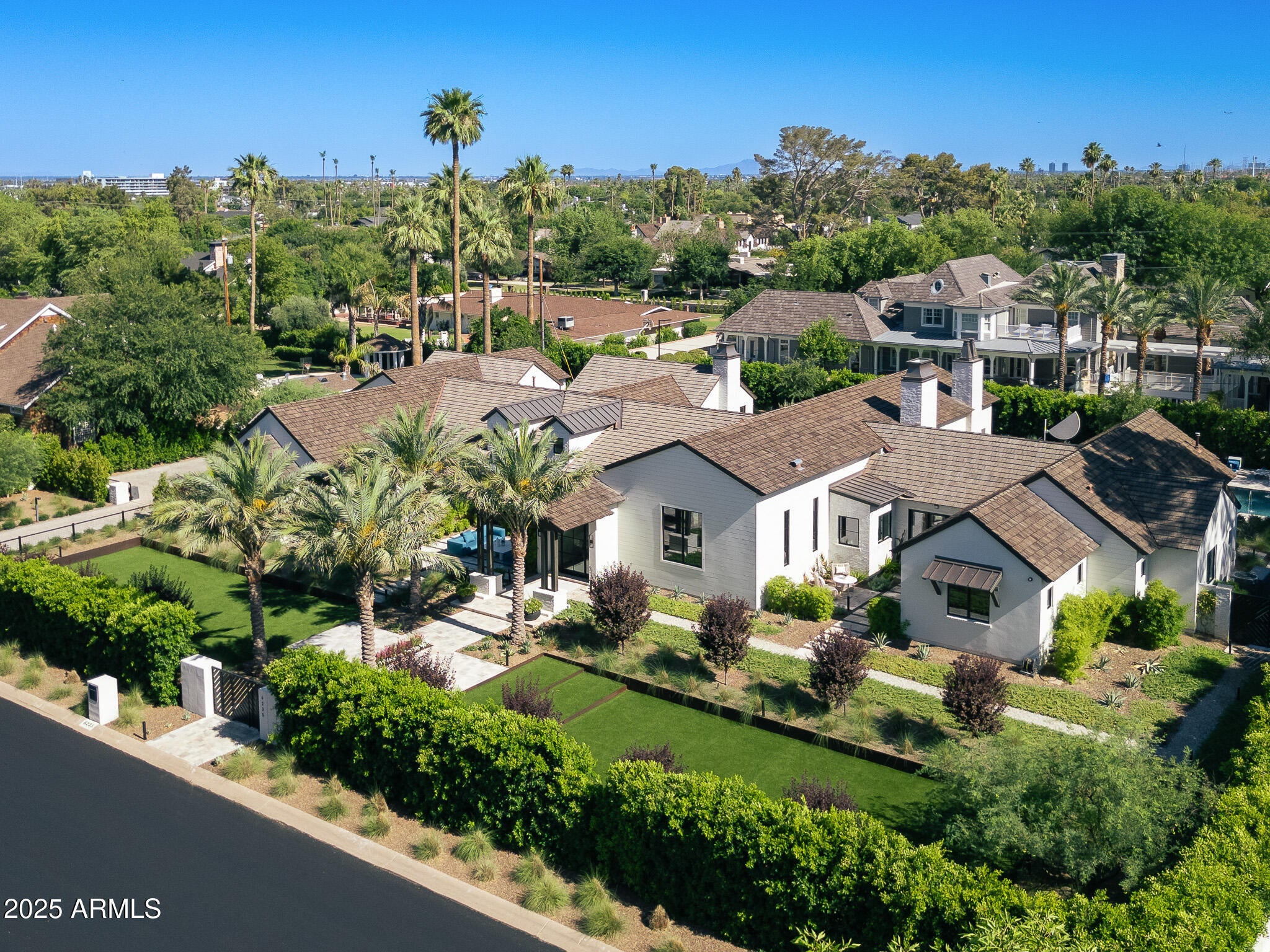 Photo of Listing #6811277