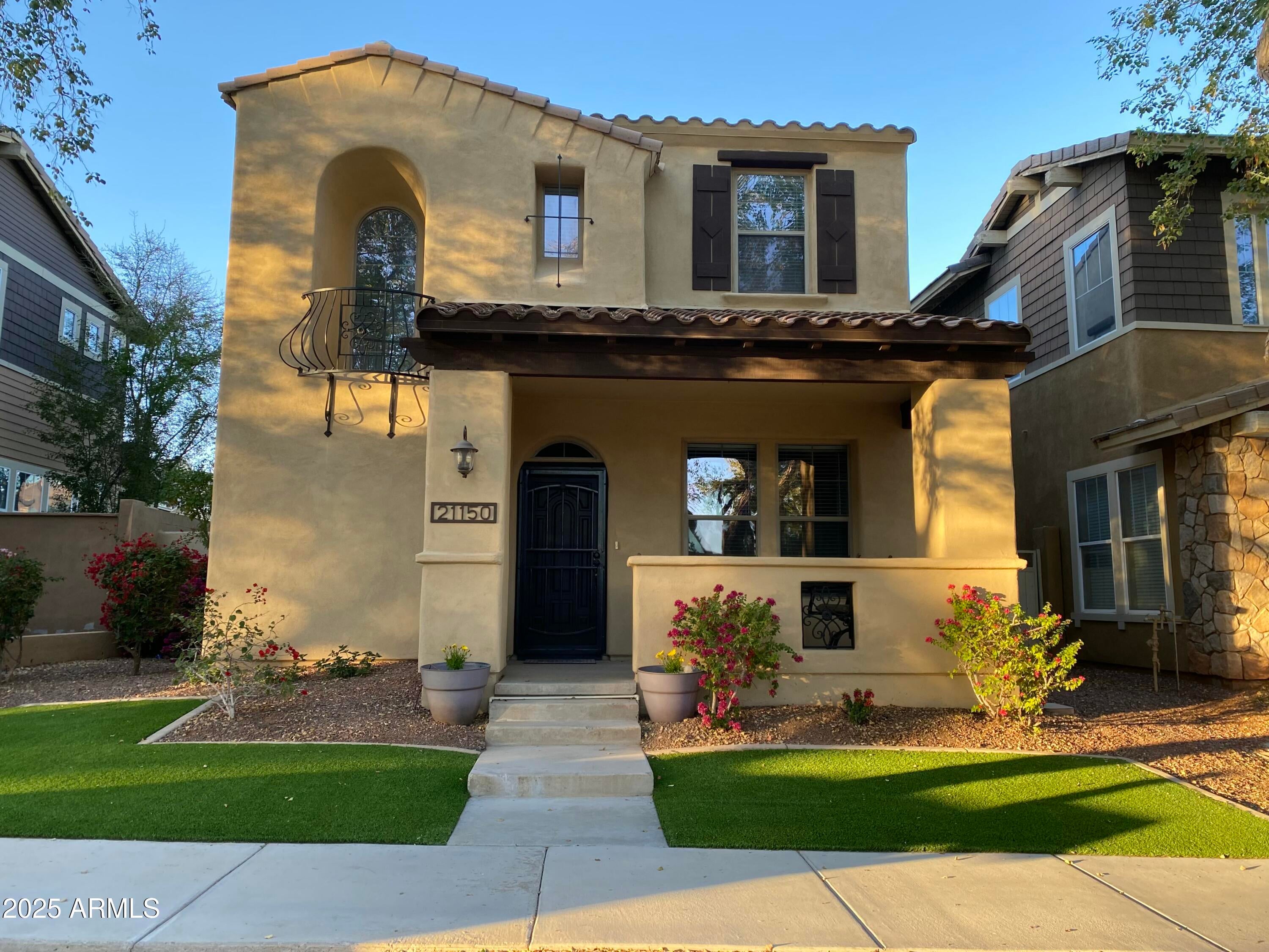 Photo of Listing #6806870