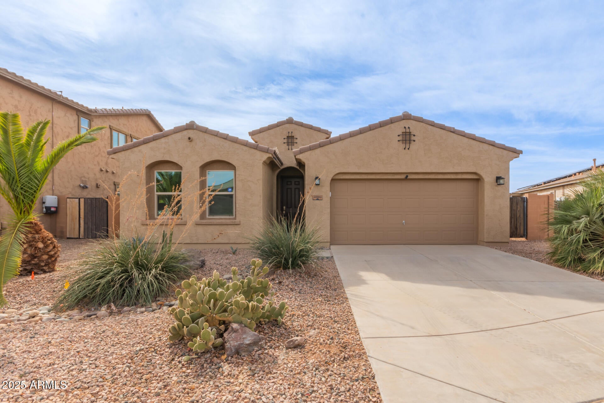 Photo of Listing #6810442