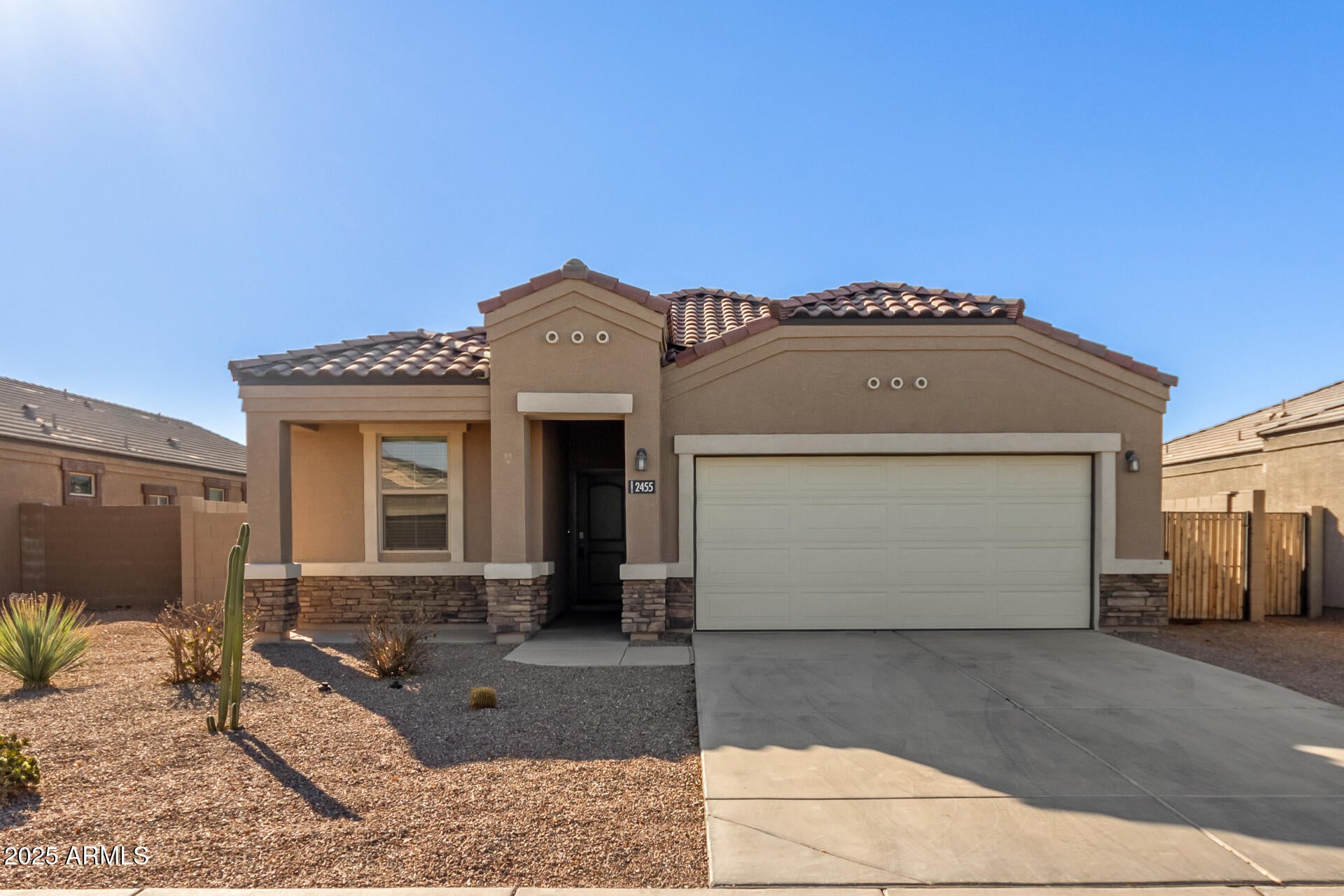 Photo of Listing #6807517