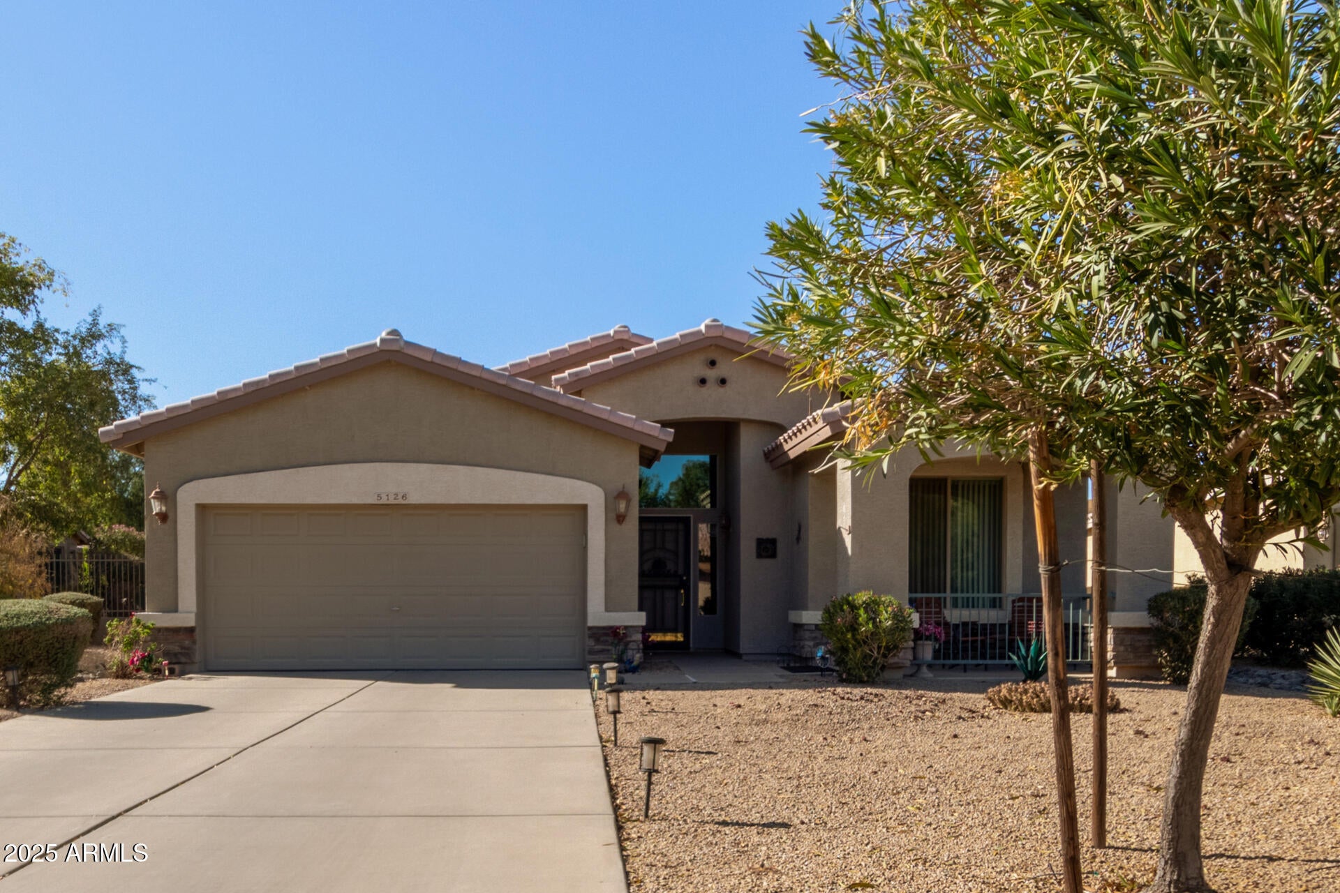 Photo of Listing #6807760
