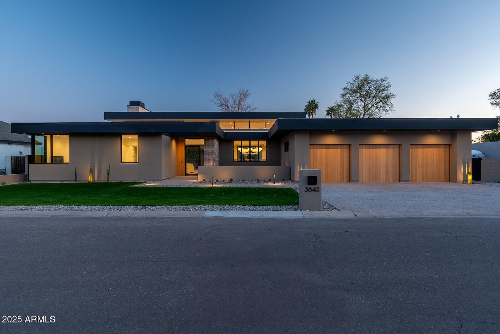 Photo of Listing #6815504