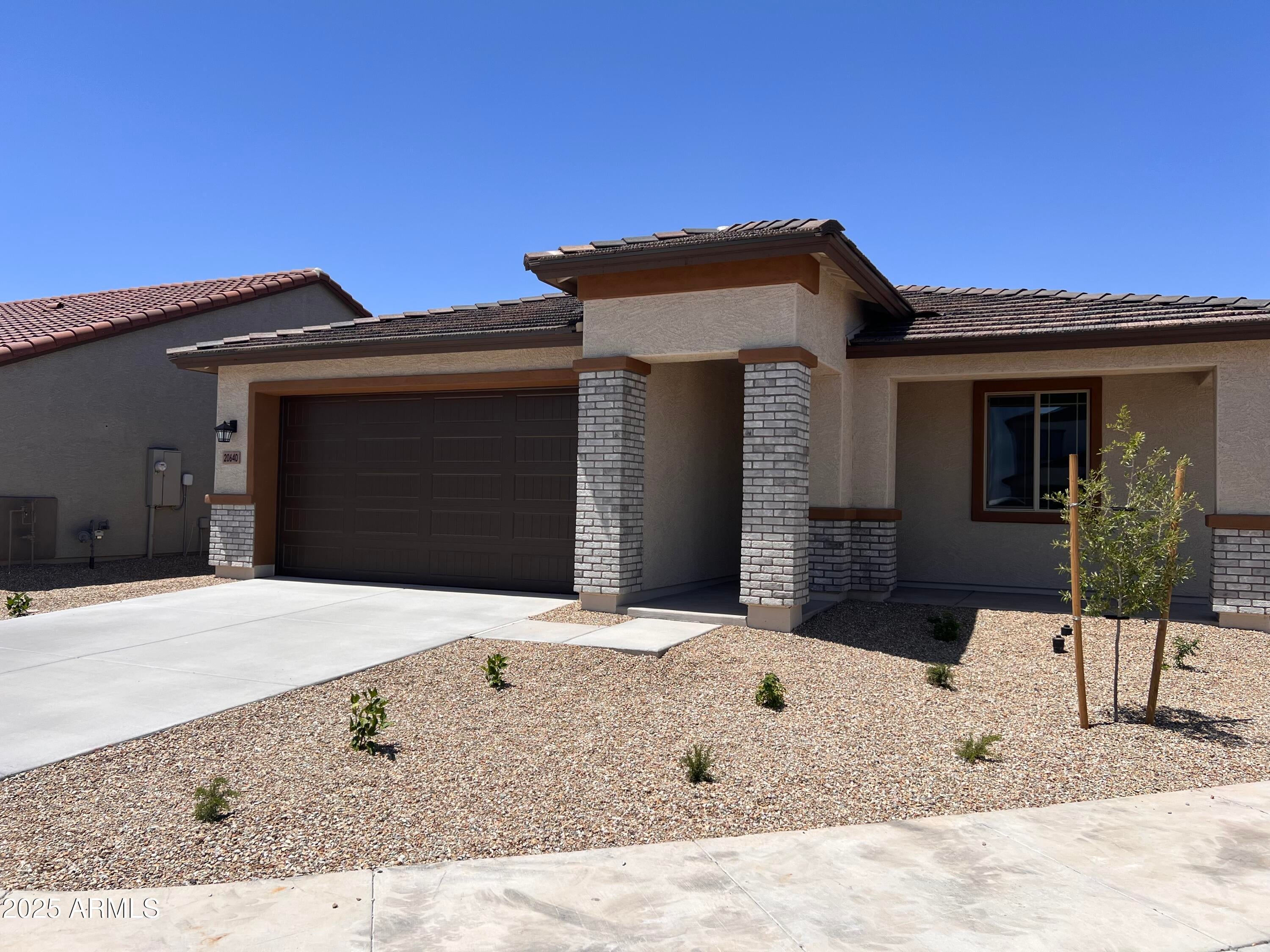 Photo of Listing #6810375