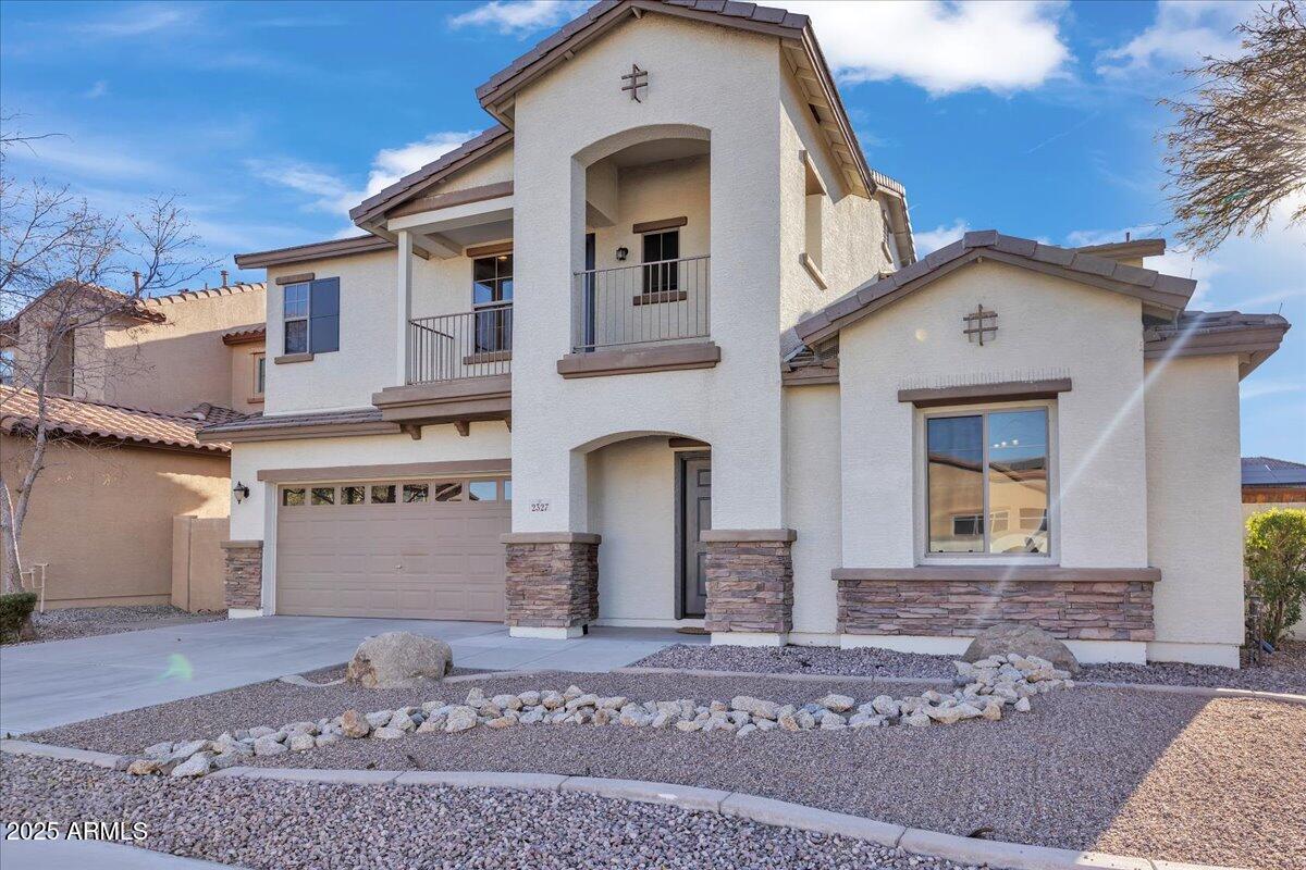 Photo of Listing #6810401