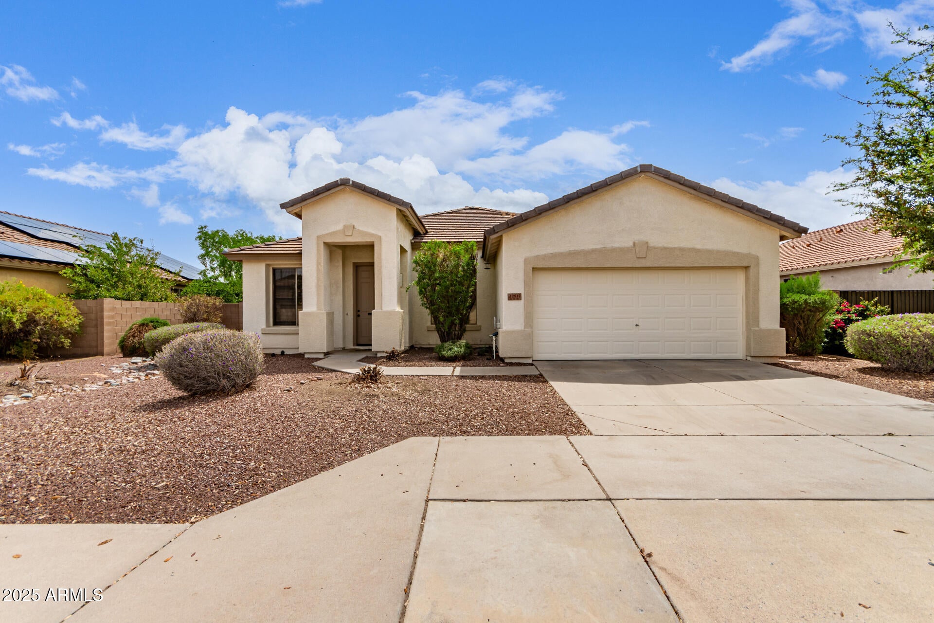 Photo of Listing #6811347