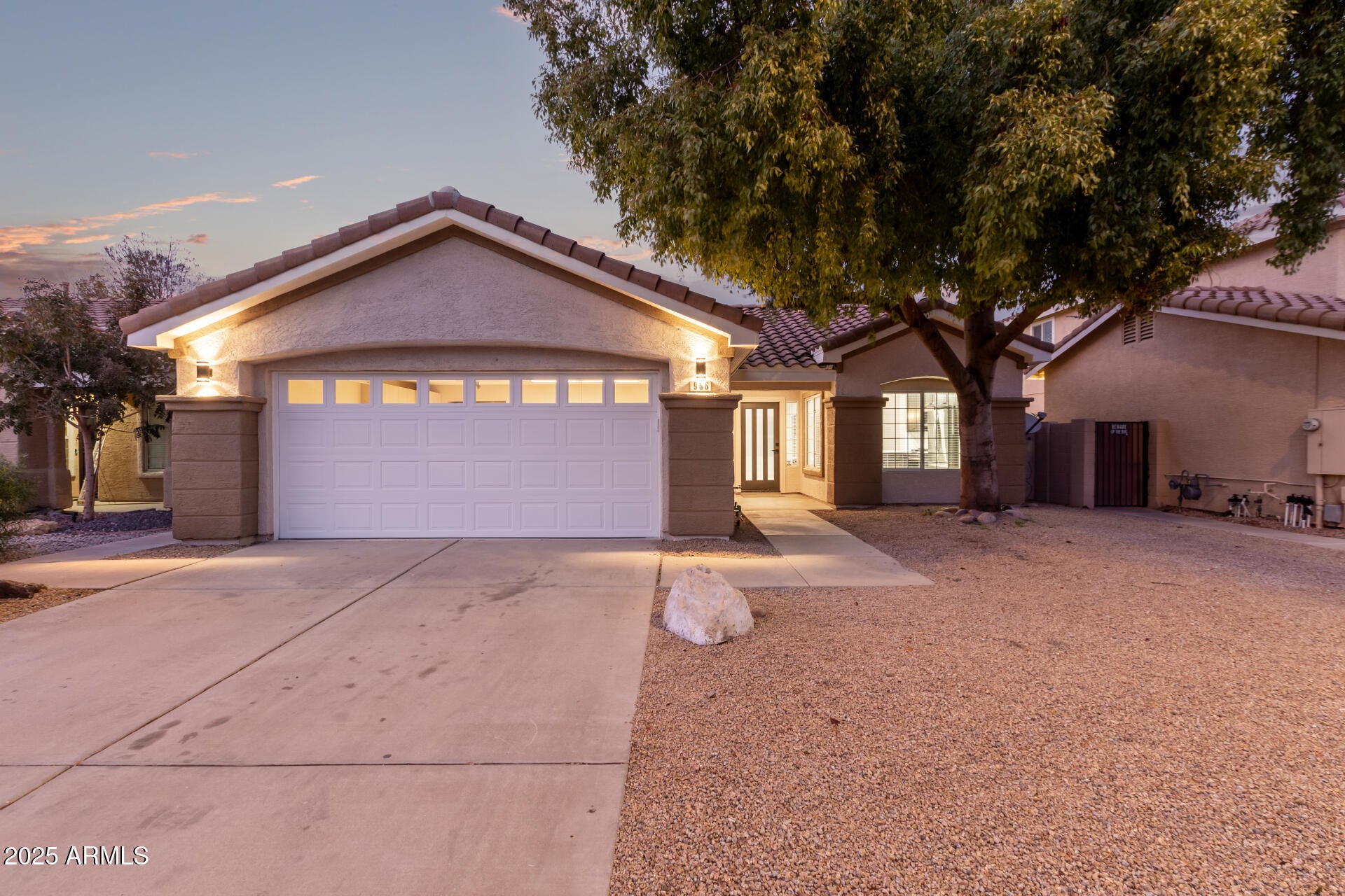 Photo of Listing #6813066