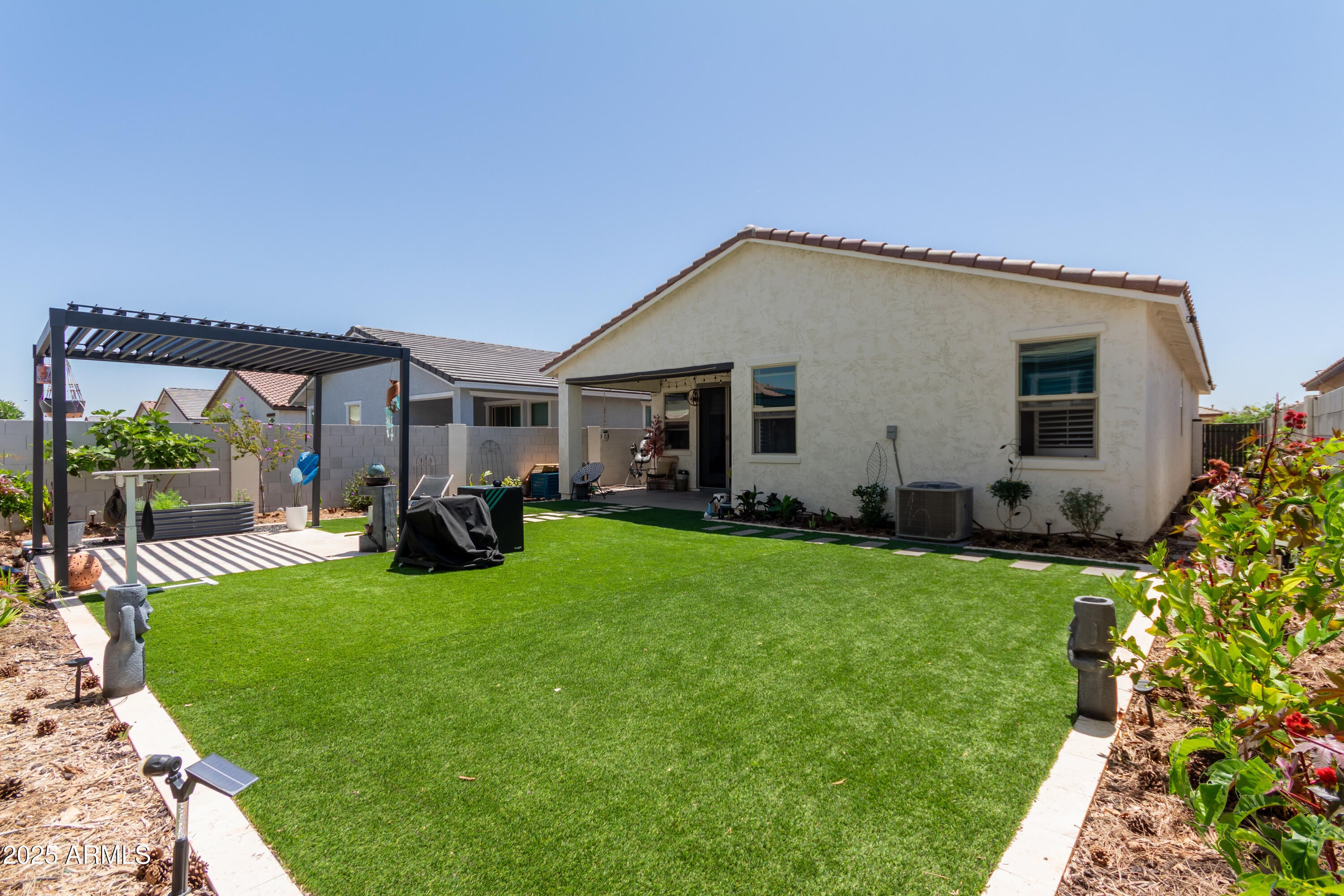 Photo of Listing #6814015