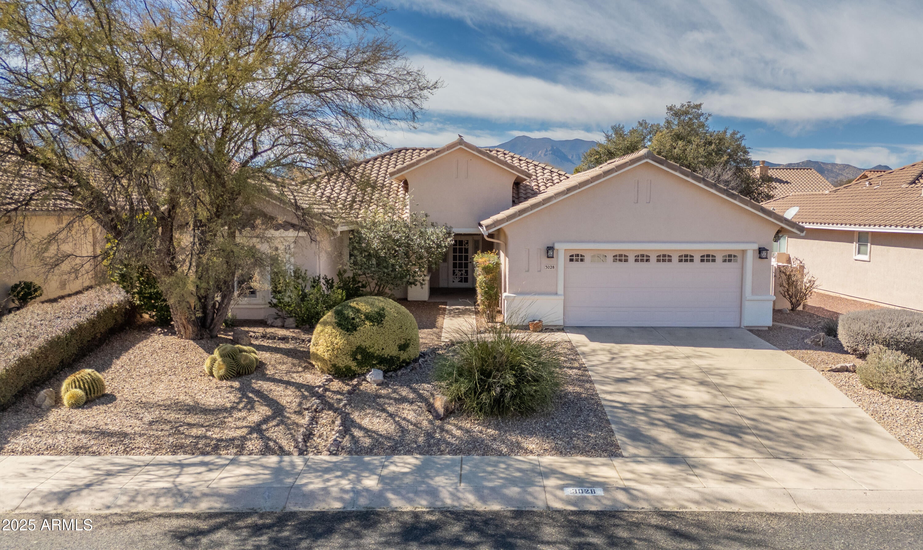 Photo of Listing #6816051