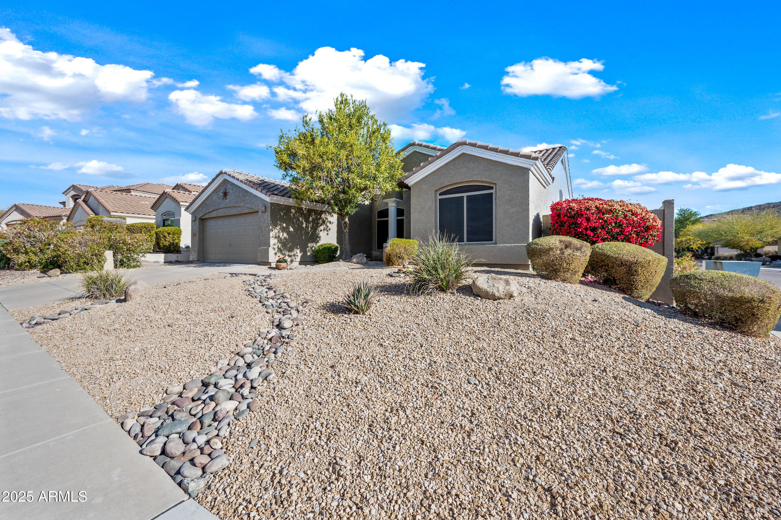 Photo of Listing #6817667