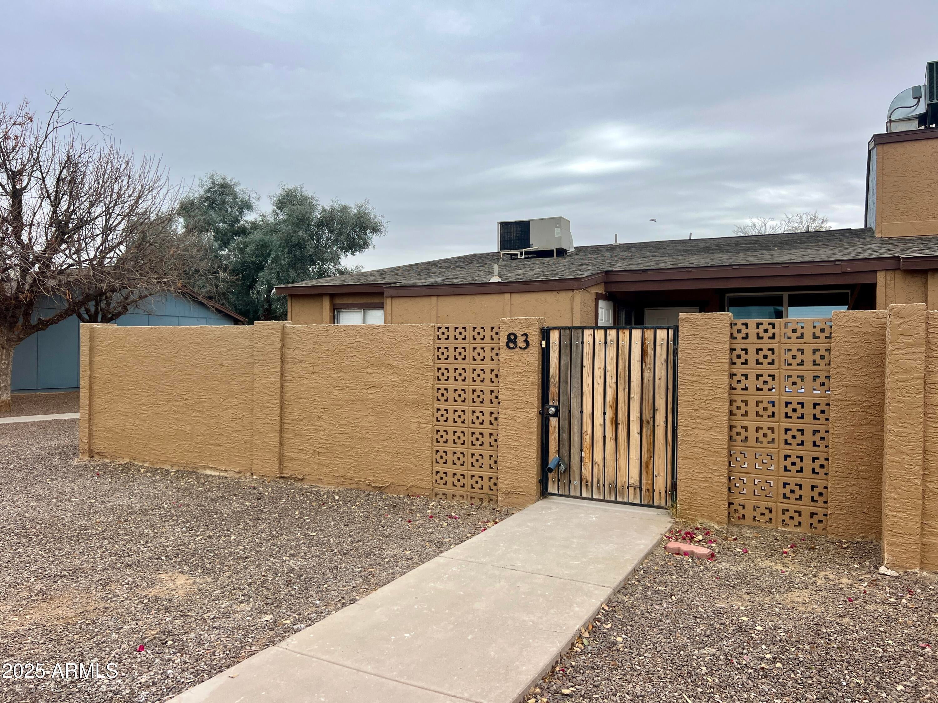 Photo of Listing #6820067