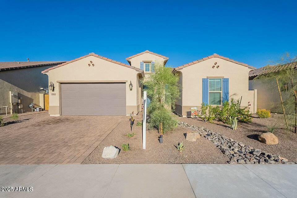 Photo of Listing #6822097
