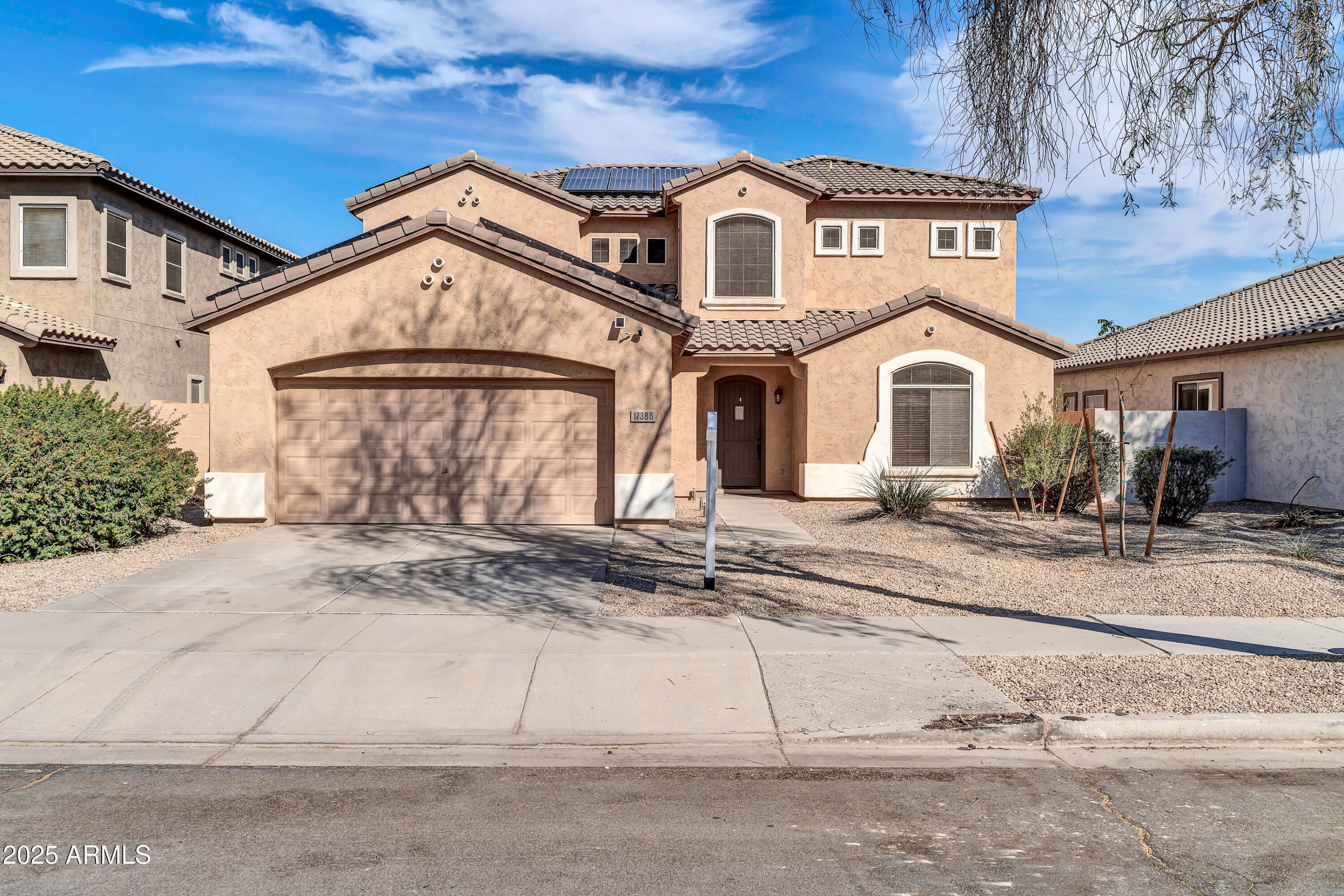 Photo of Listing #6824216