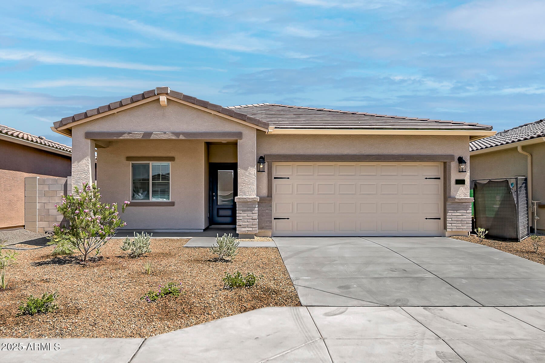Photo of Listing #6825610