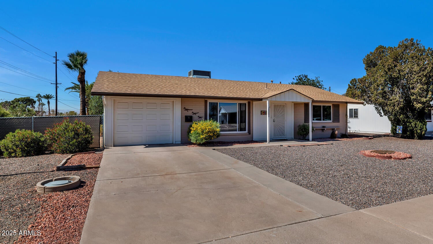 Photo of Listing #6826901