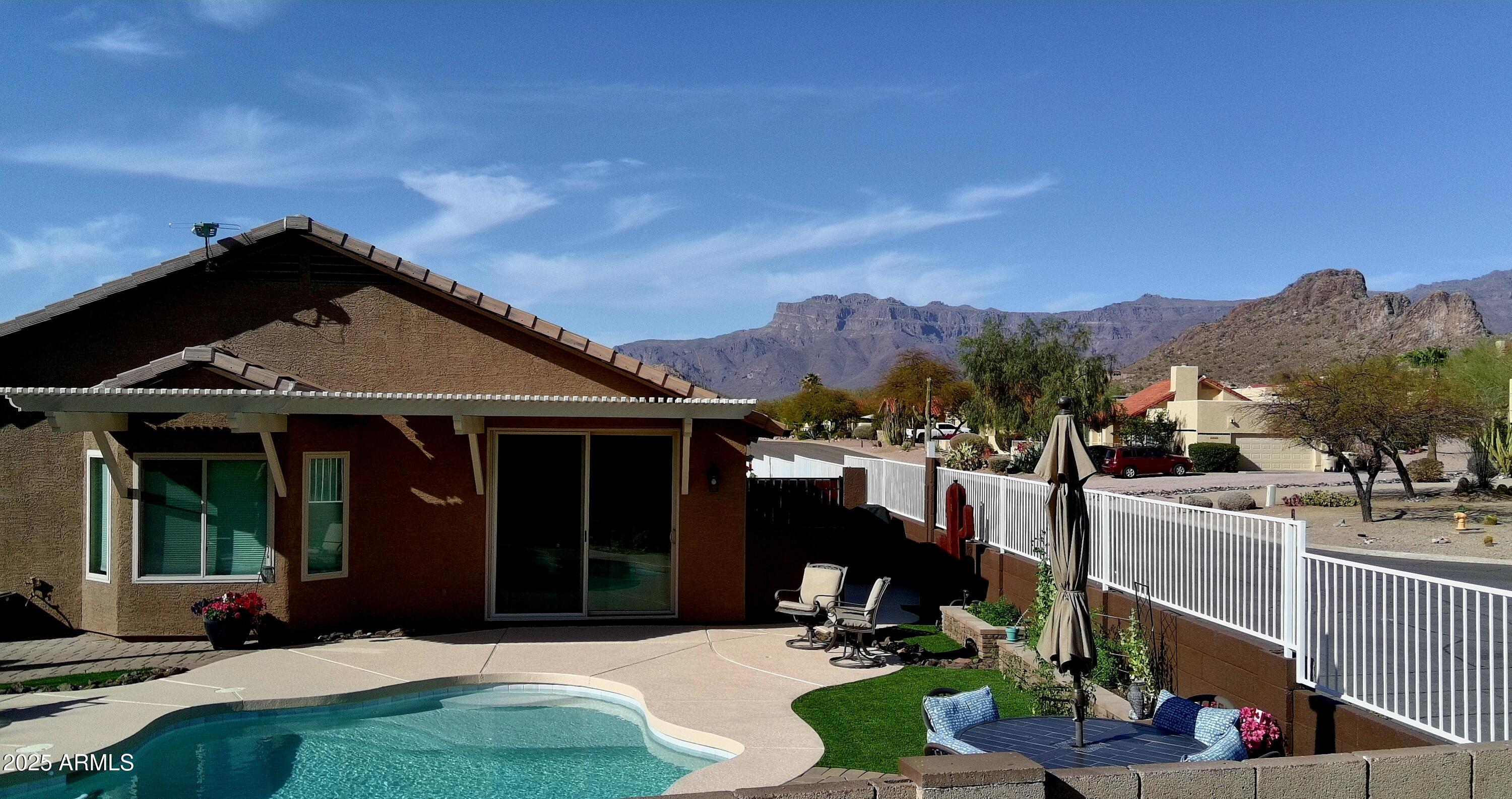 Photo of Listing #6832120