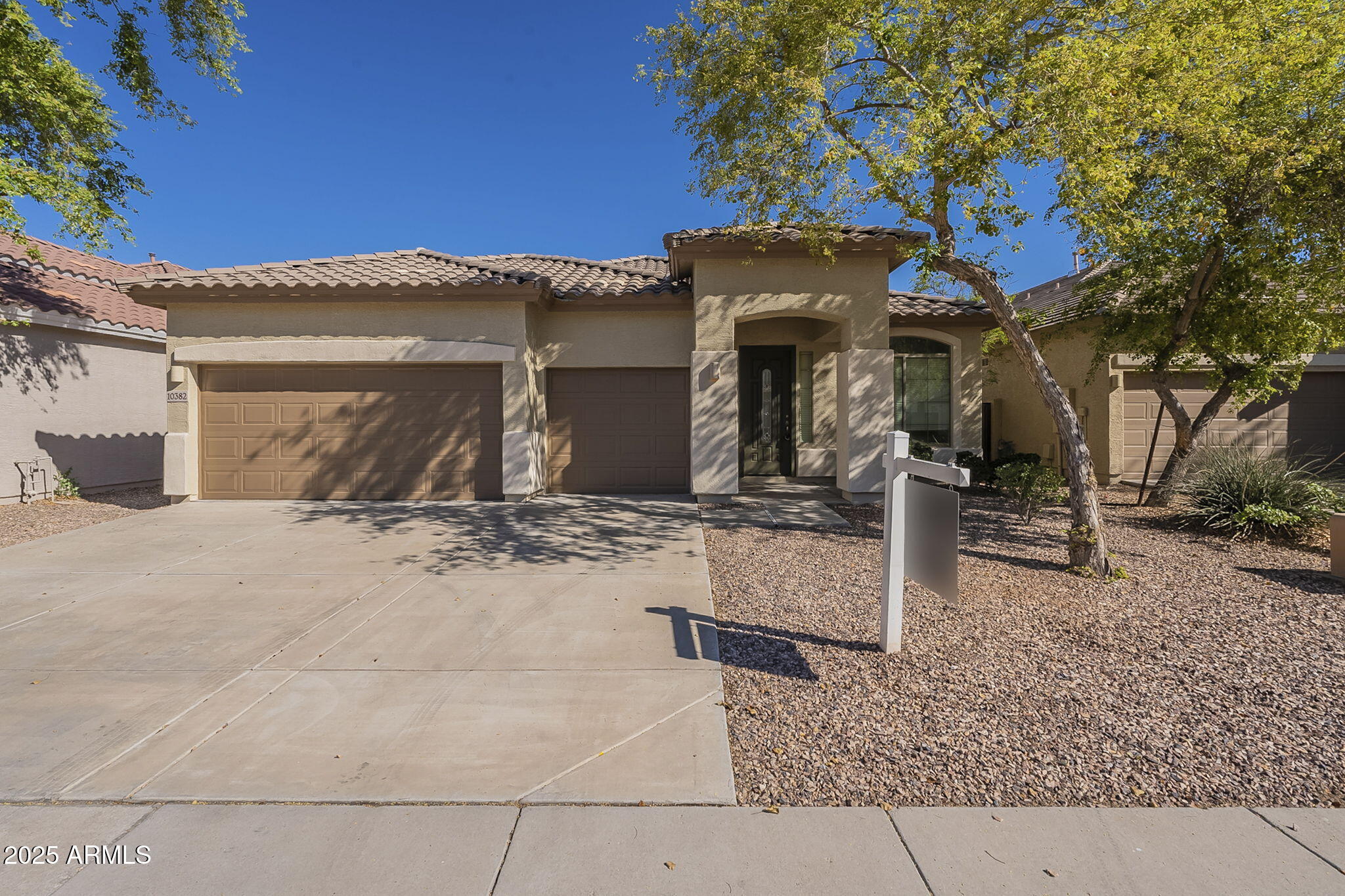 Photo of Listing #6831498
