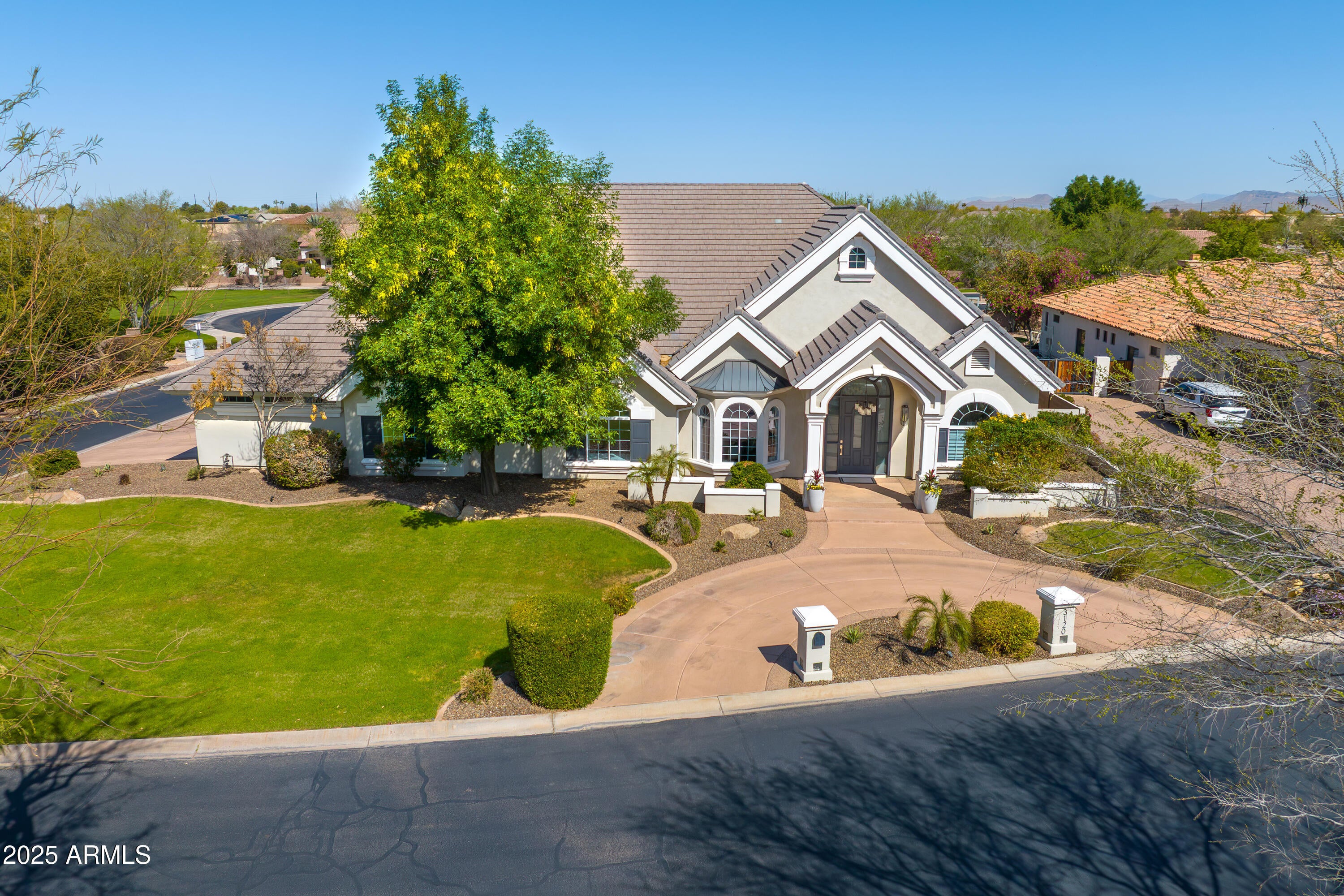 Photo of Listing #6832937