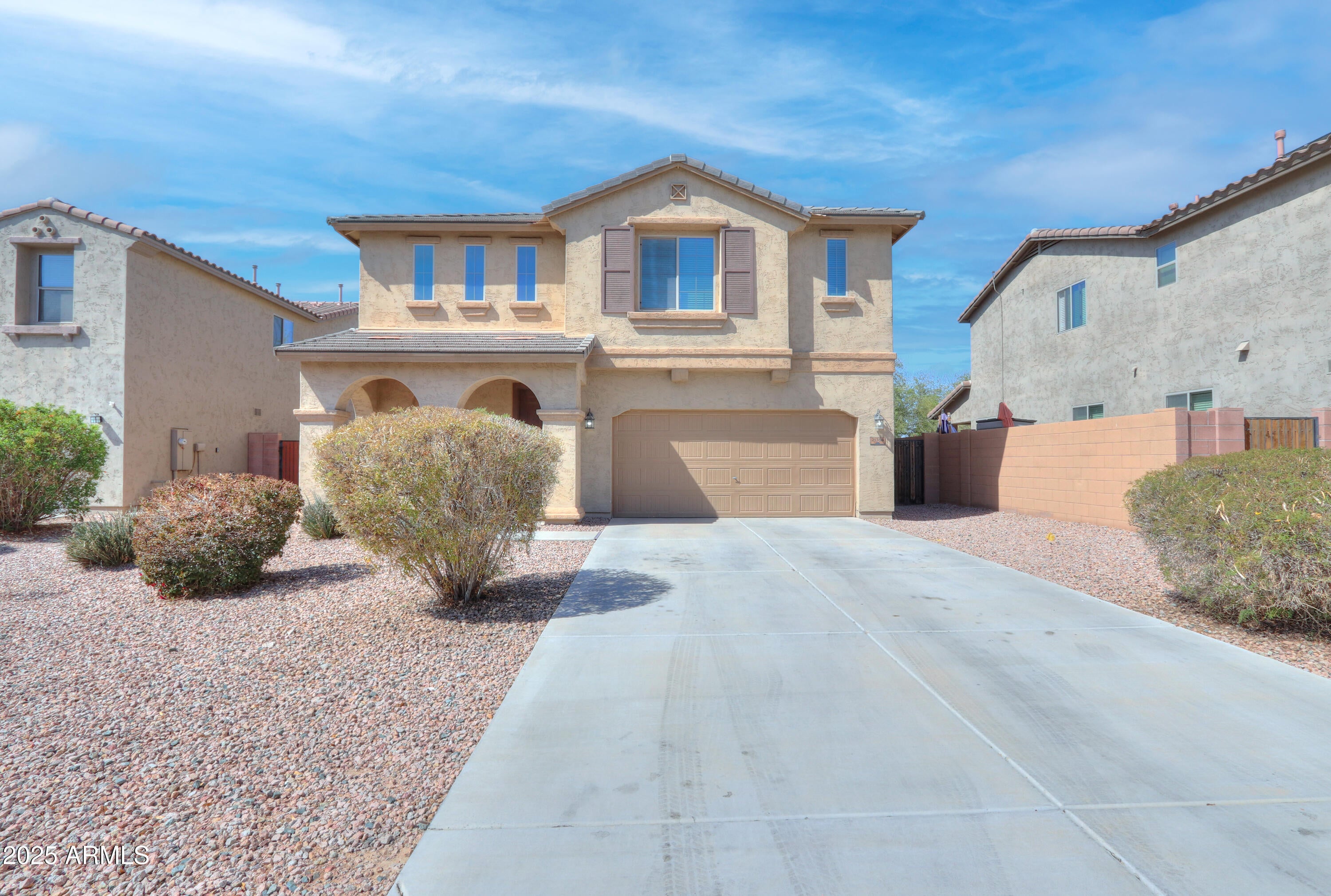 Photo of Listing #6834208