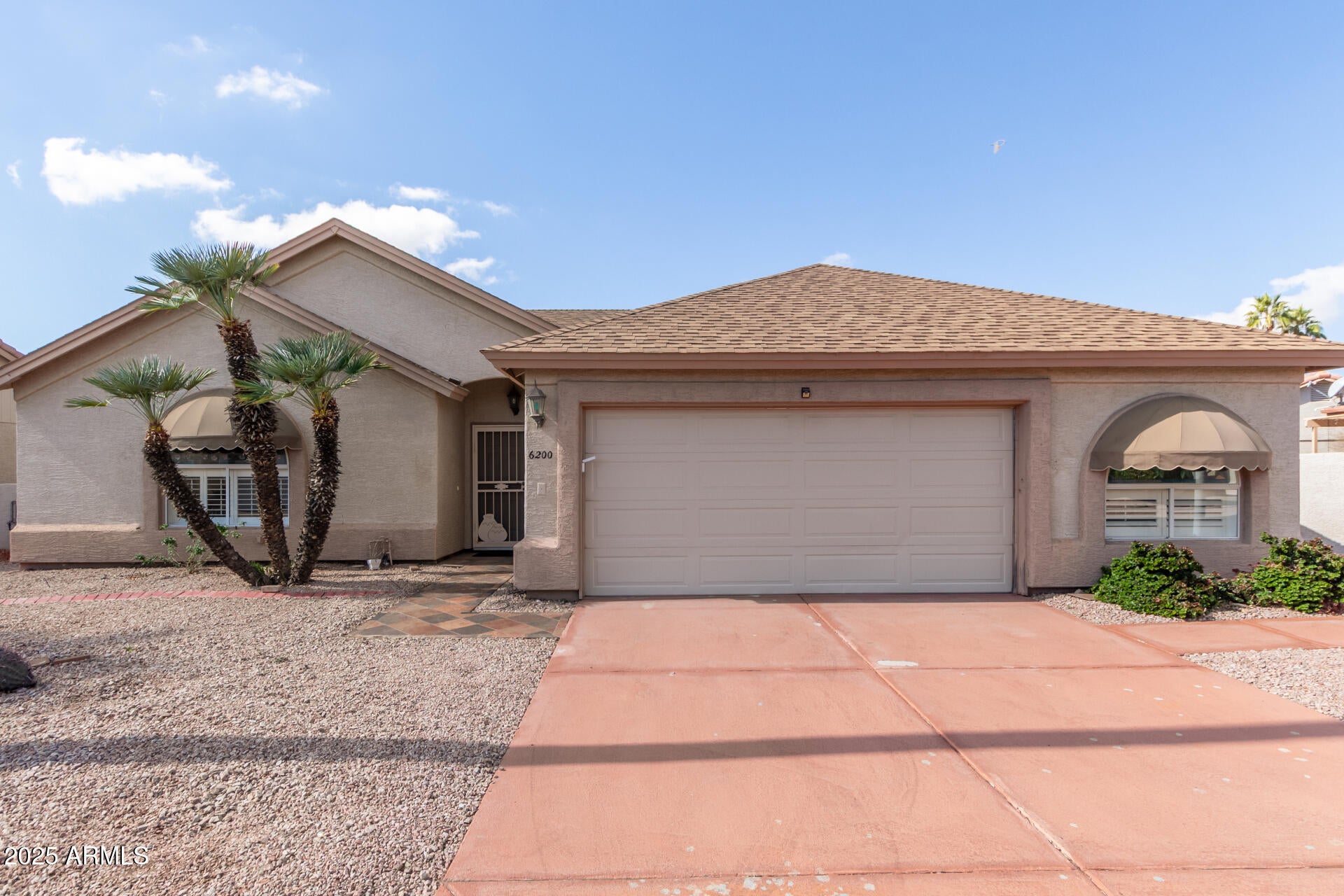 Photo of Listing #6833050