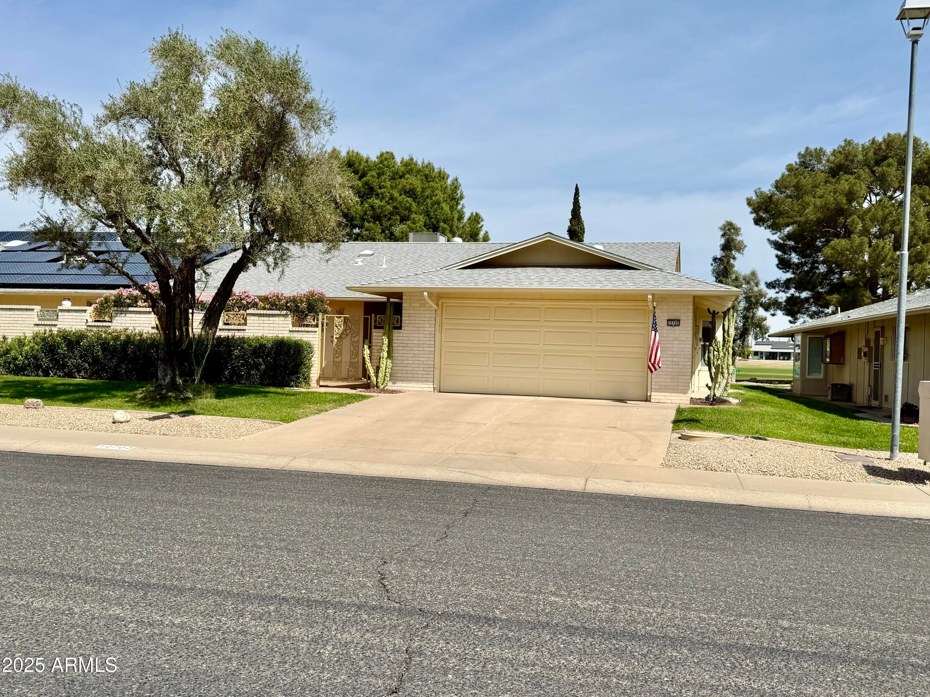 Photo of Listing #6832227