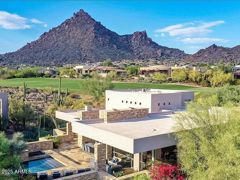 Photo of Listing #6833646