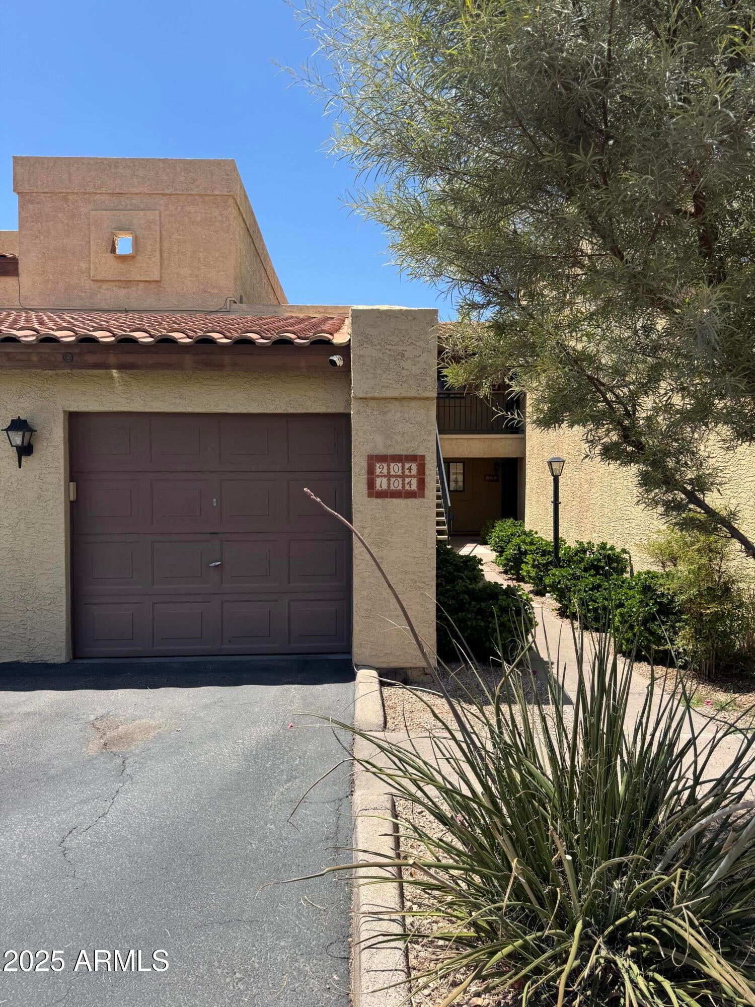 Photo of Listing #6833512